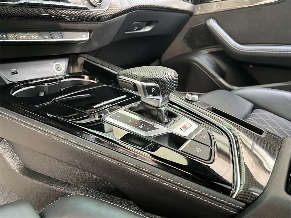Audi S4 2024 г. 23274 км. — фото 9