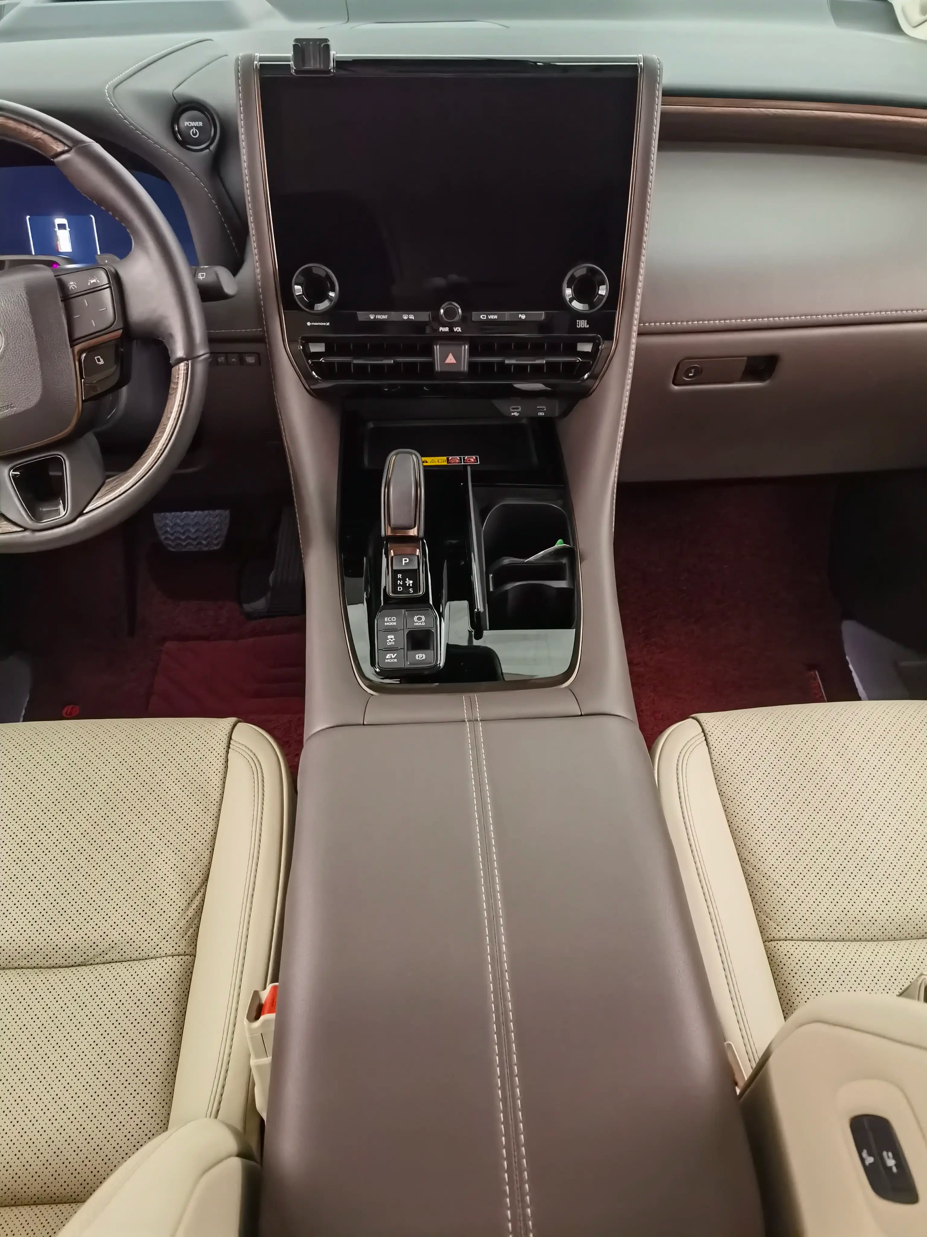 Toyota Alphard 2025 г. 21234 км. — фото 9