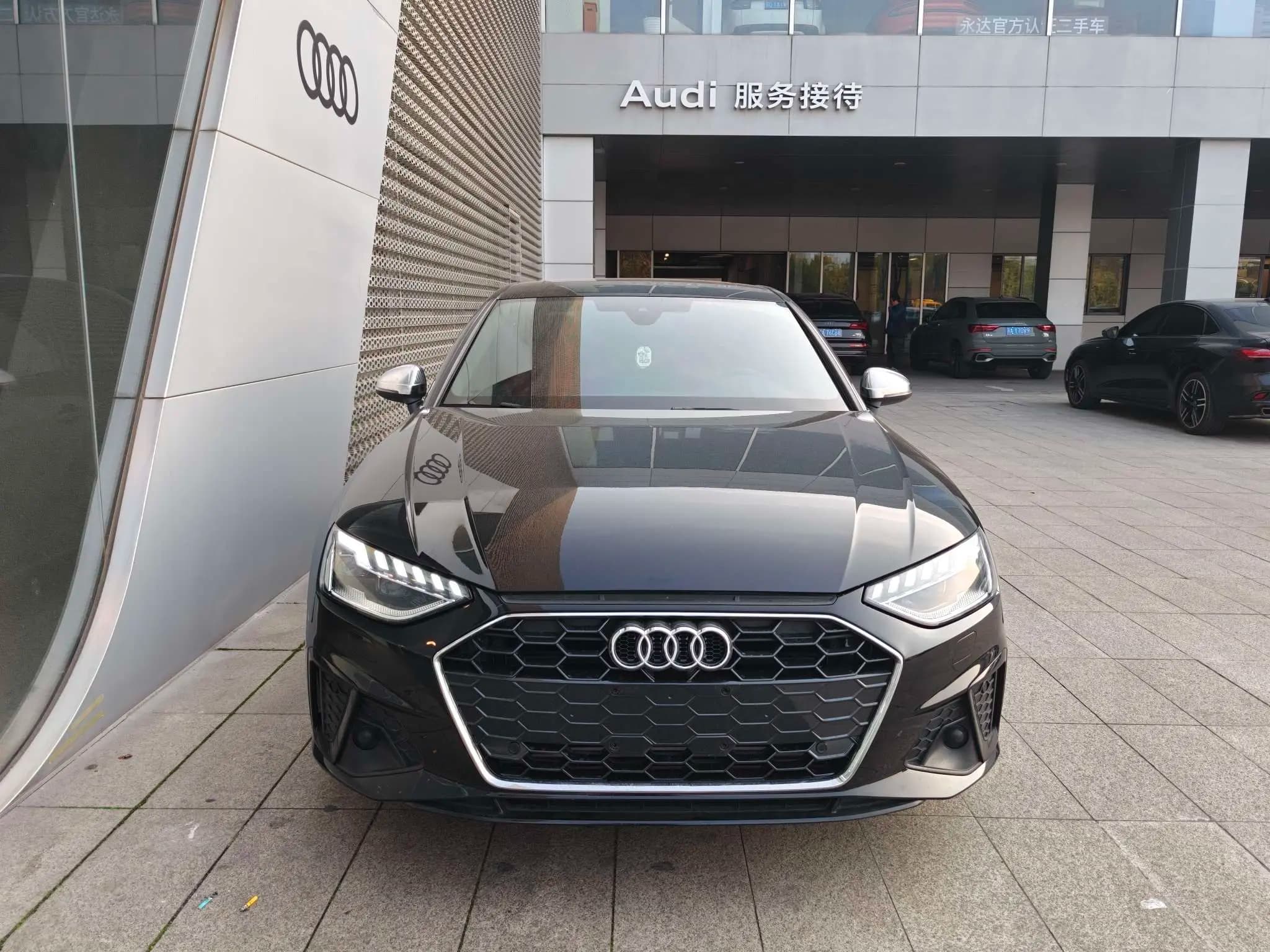 Audi S4 2023 г. 53065 км. — фото 2