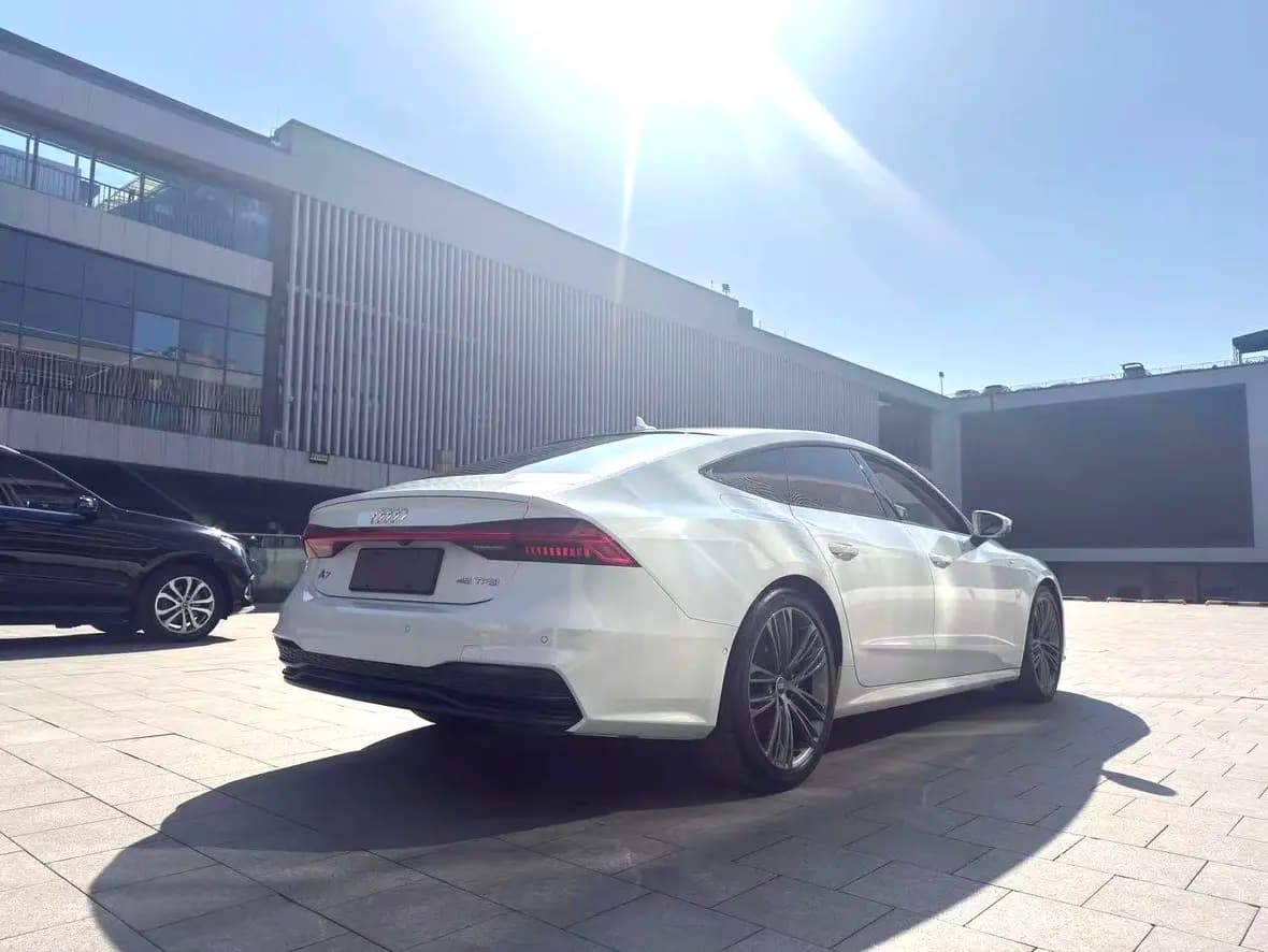 Audi A7 2023 г. 34108 км. — фото 6