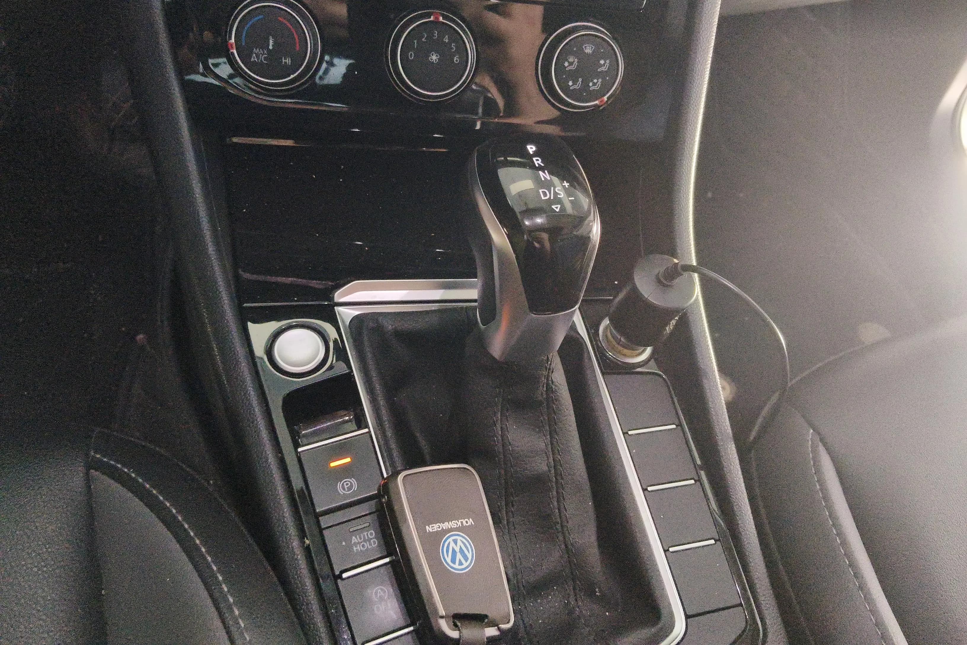 Volkswagen Sagitar 2022 г. 73889 км. — фото 14