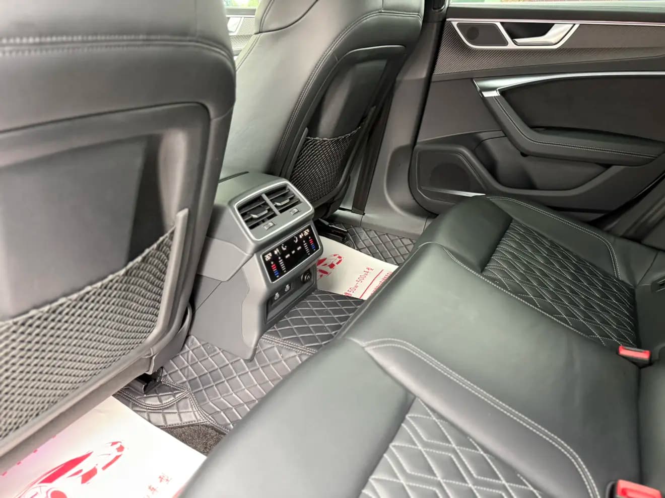 Audi A7 2023 г. 69082 км. — фото 10