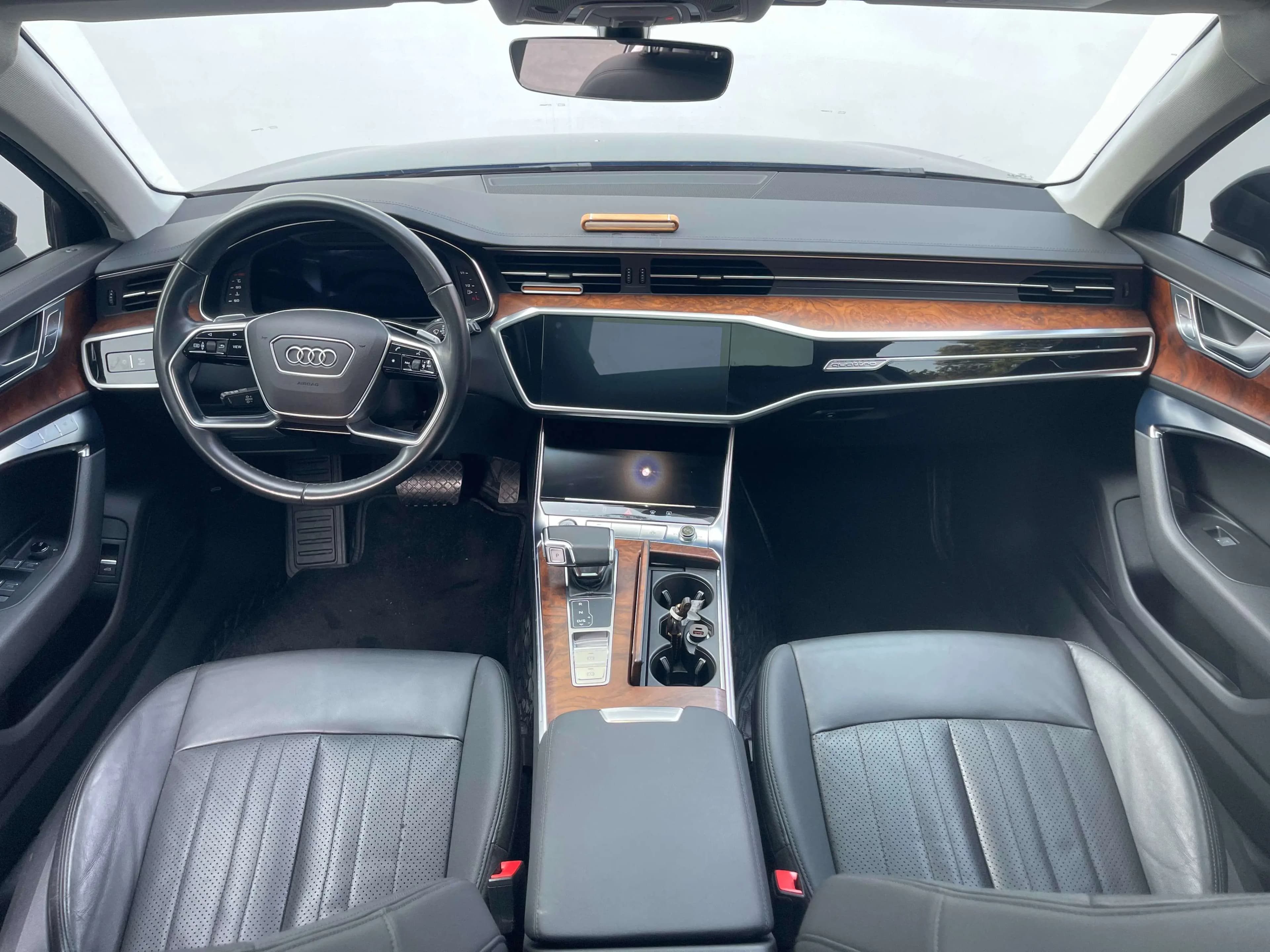 Audi A6 2021 г. 54002 км. — фото 13