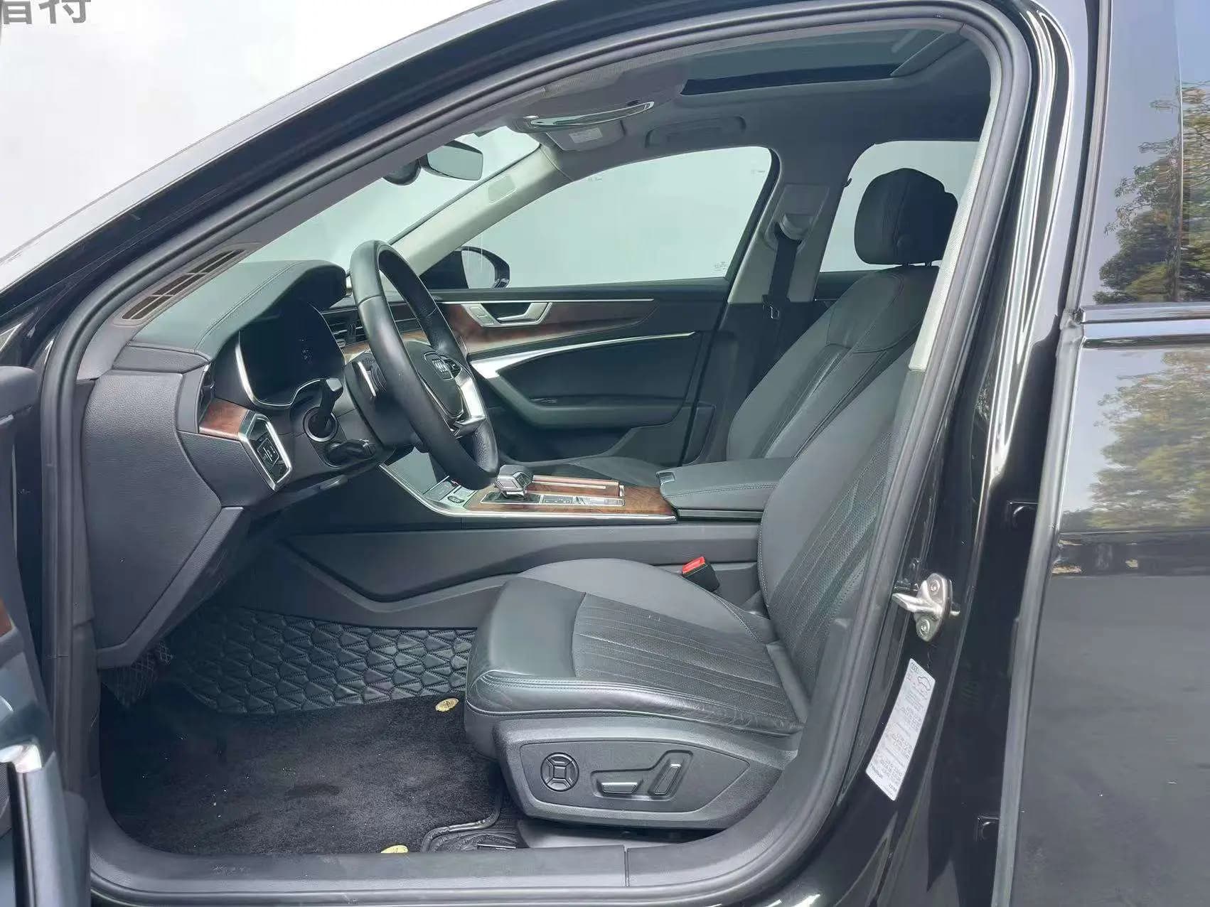 Audi A6 2021 г. 54002 км. — фото 17