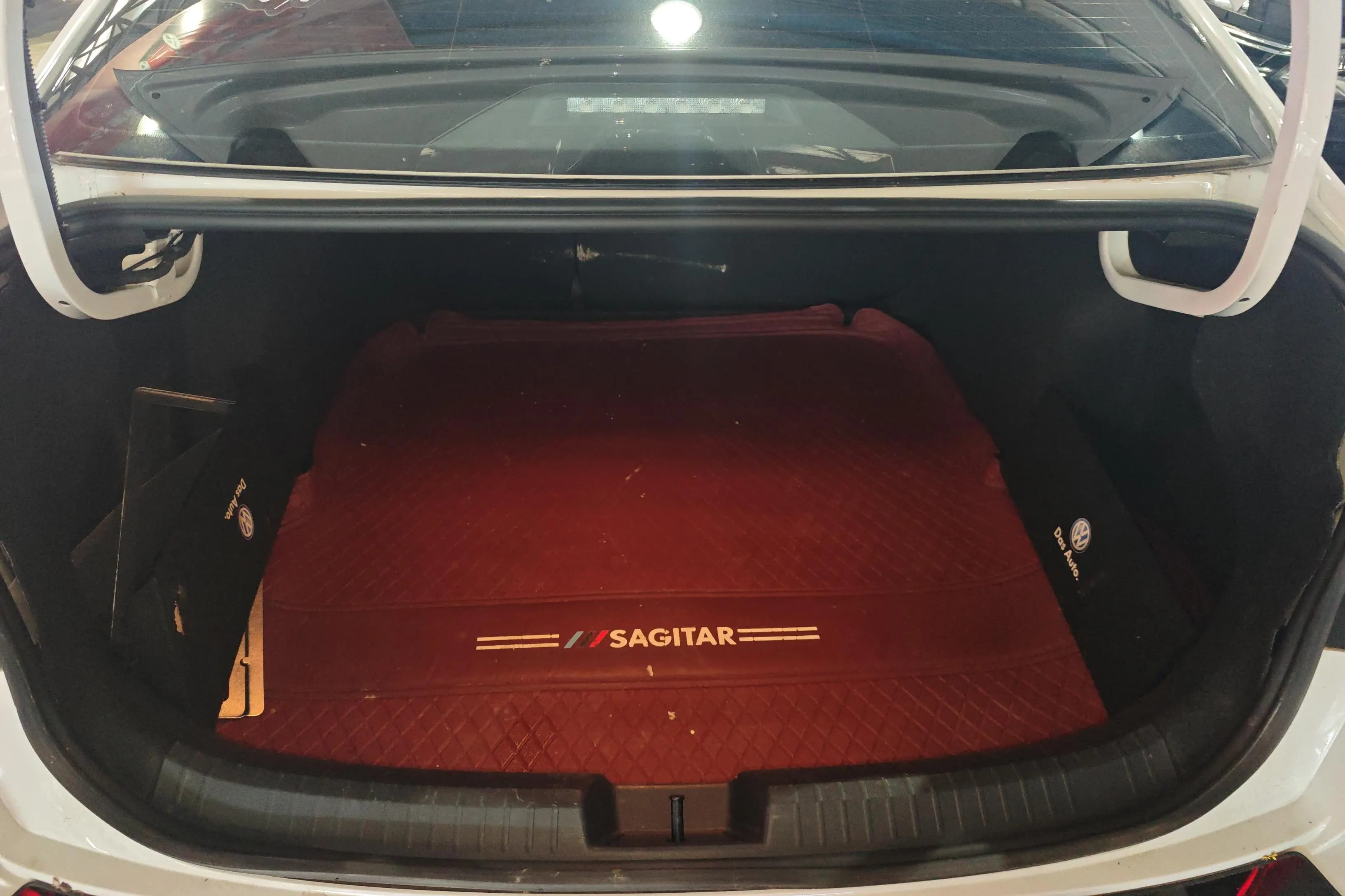 Volkswagen Sagitar 2024 г. 33590 км. — фото 17