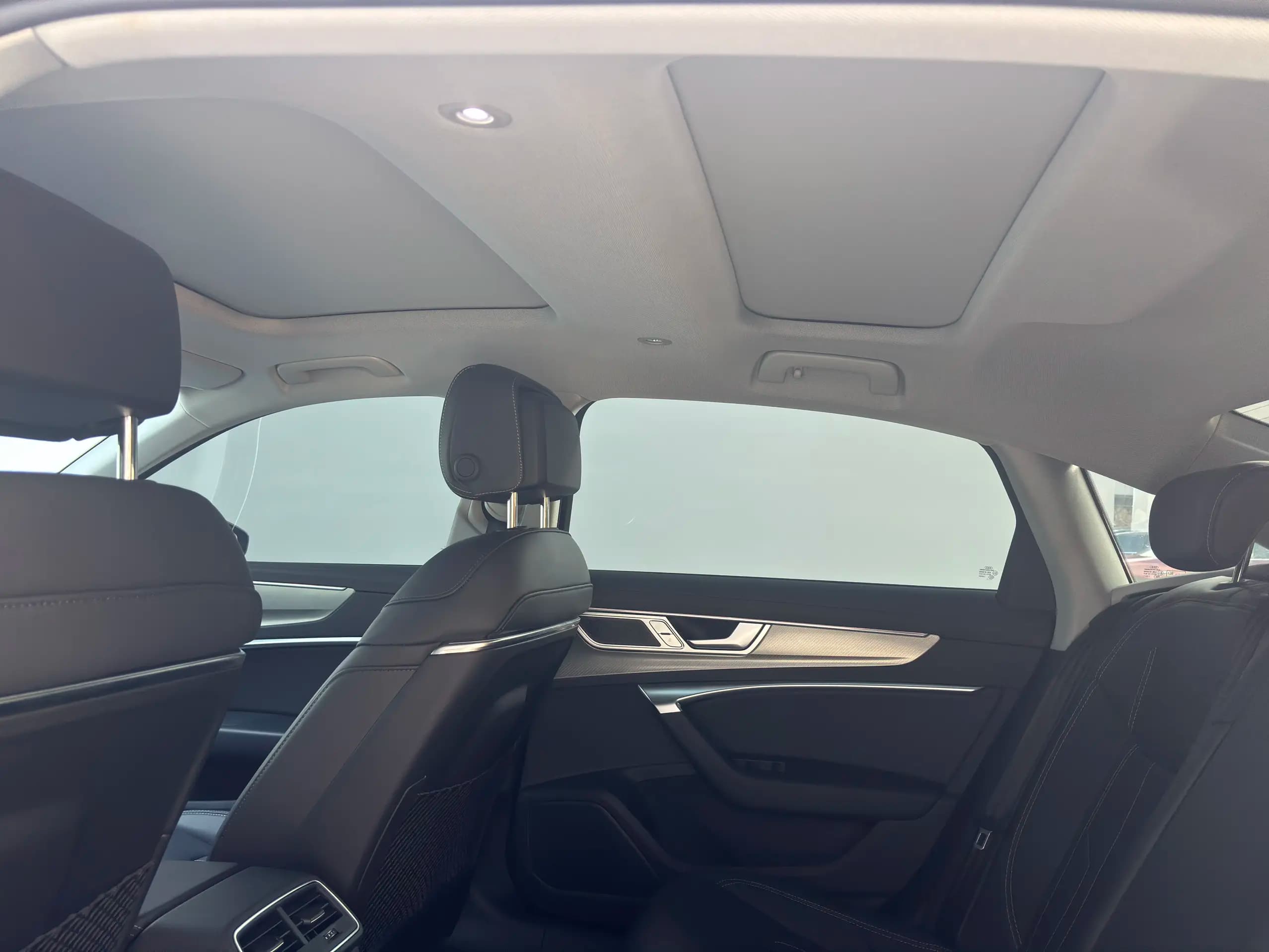 Audi A6L 2023 г. 36100 км. — фото 17