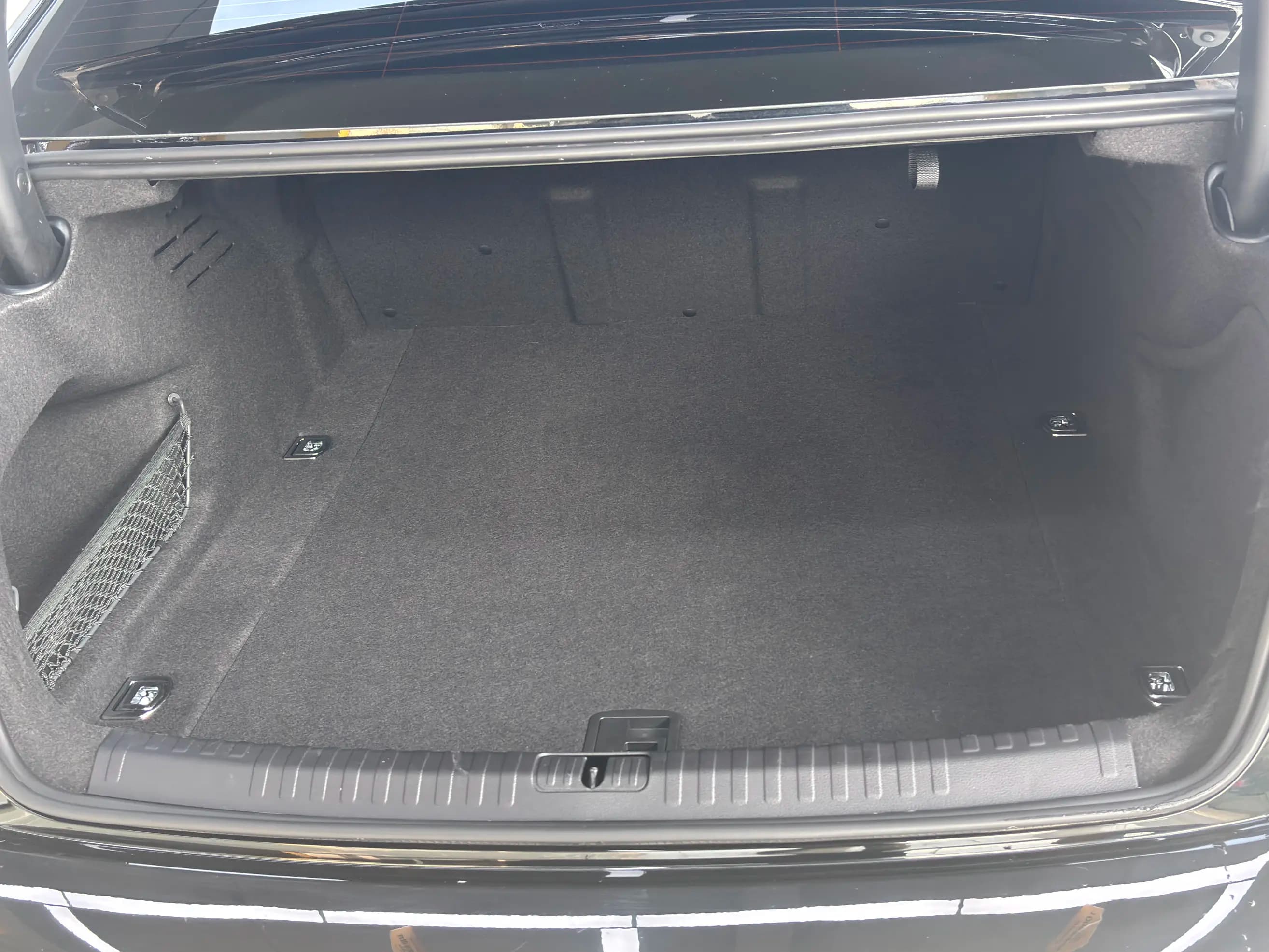 Audi A6L 2023 г. 36100 км. — фото 18