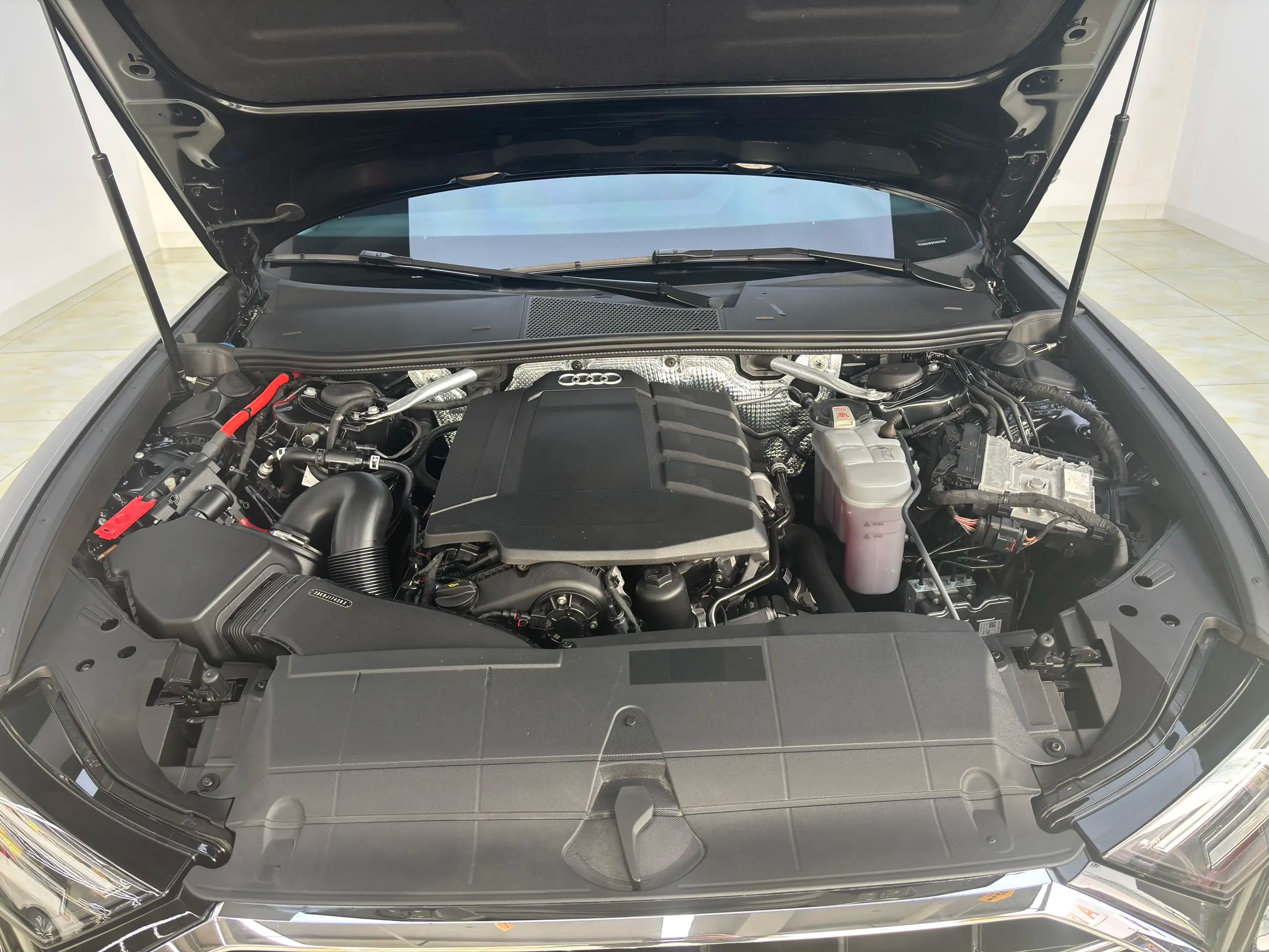 Audi A6L 2023 г. 36100 км. — фото 8