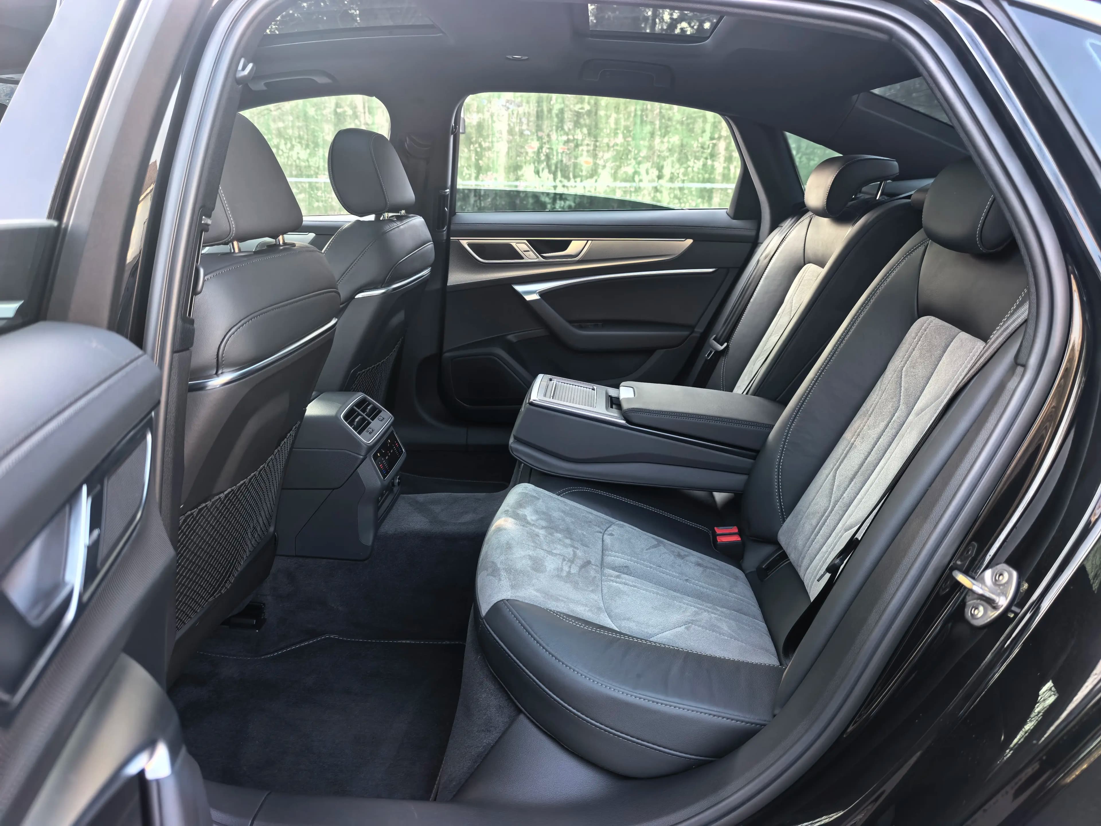 Audi A6L 2023 г. 14500 км. — фото 14
