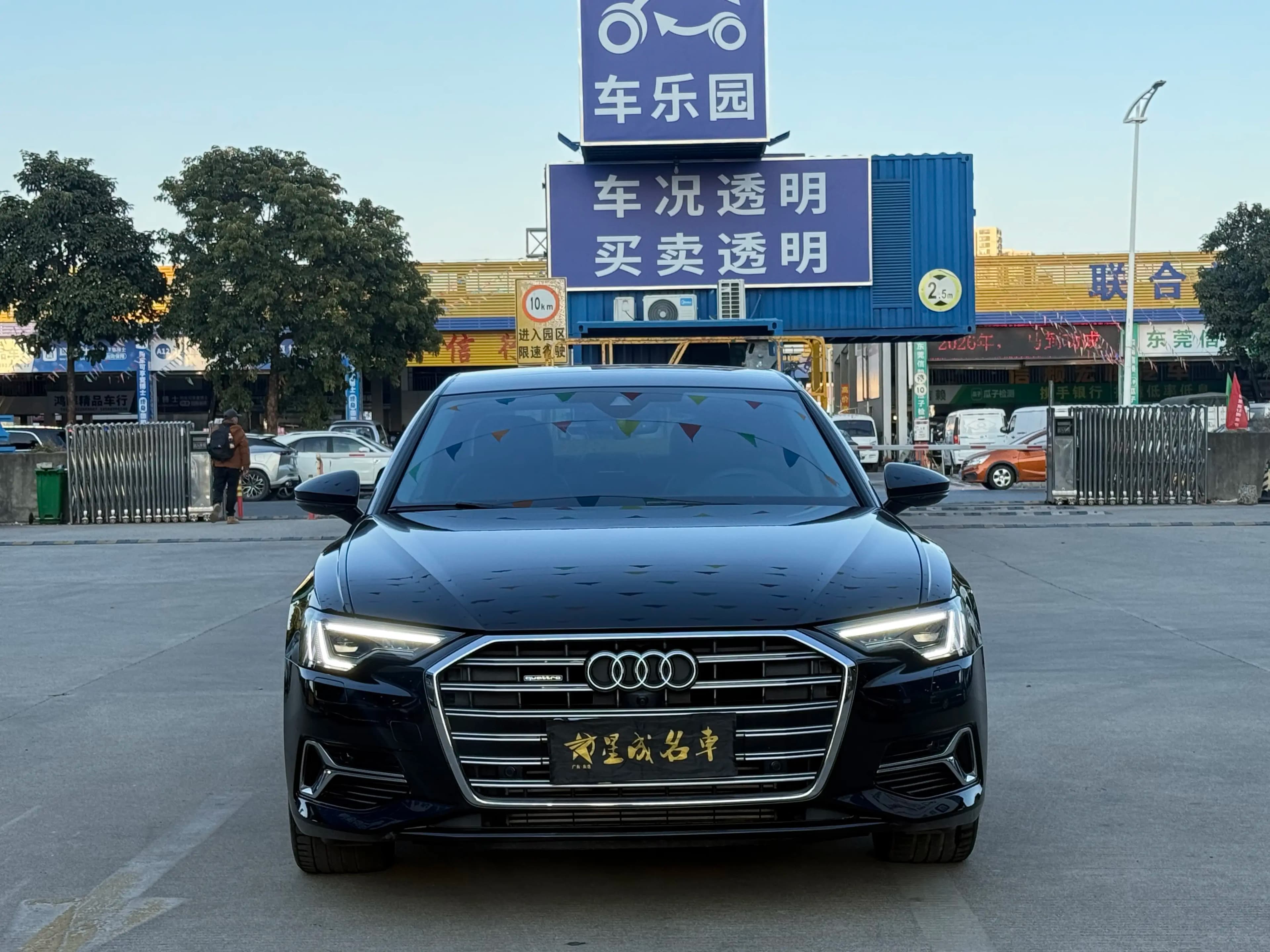 Audi A6L 2023 г. 27000 км. — фото 2