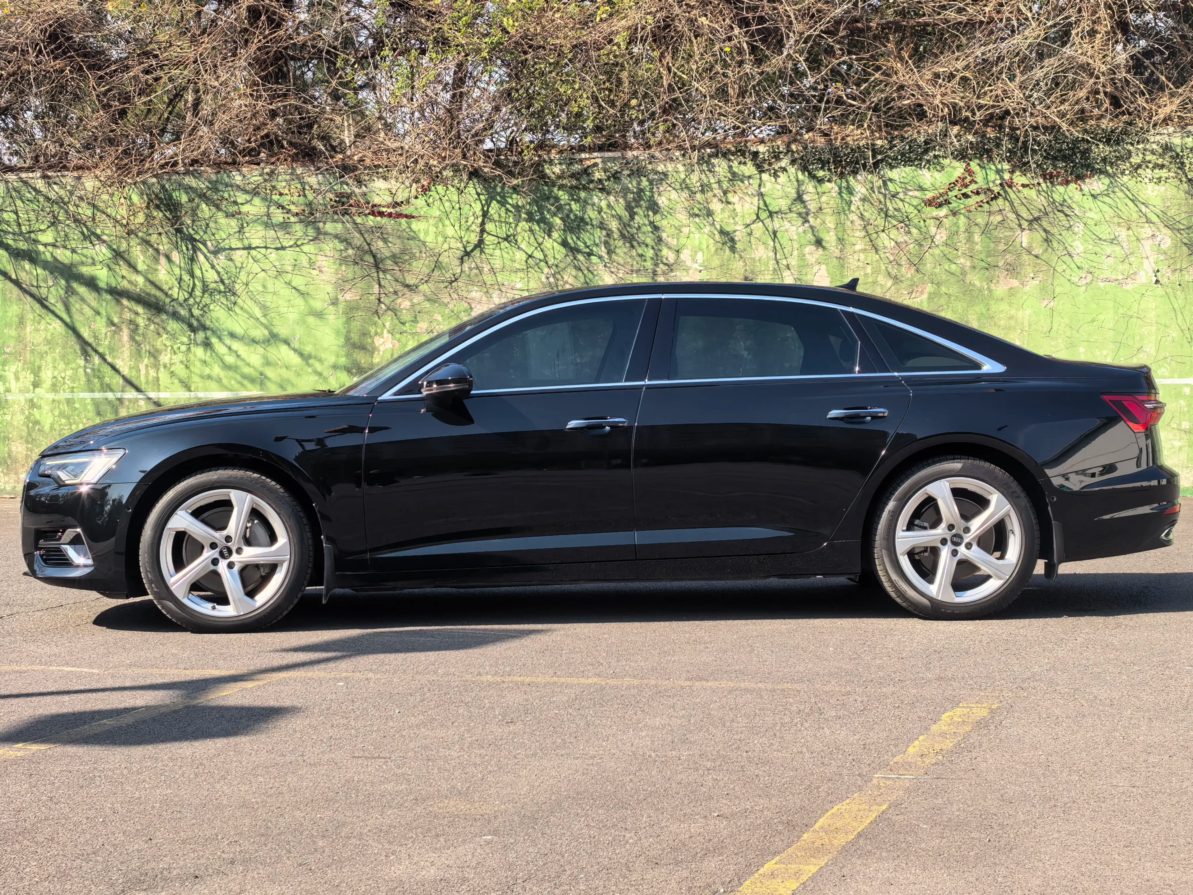 Audi A6L 2022 г. 46900 км. — фото 4