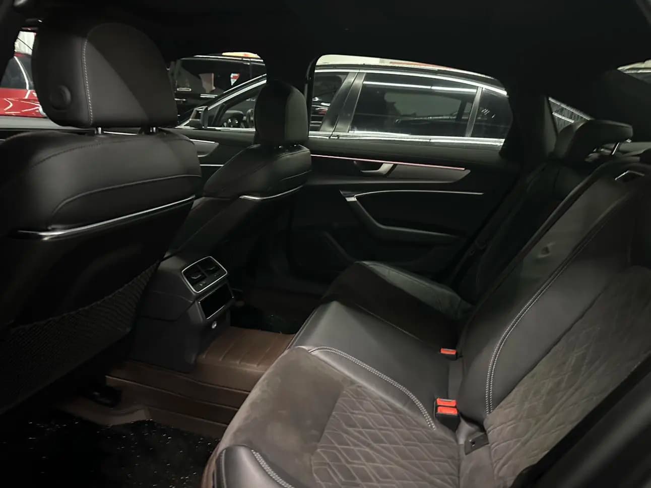 Audi A6L 2022 г. 40700 км. — фото 17