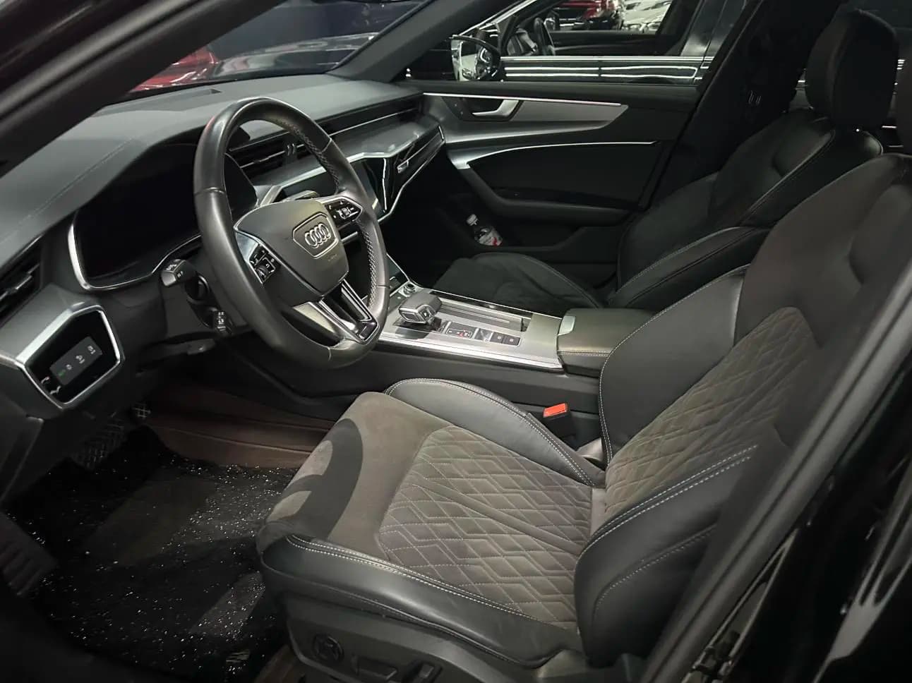 Audi A6L 2022 г. 40700 км. — фото 18