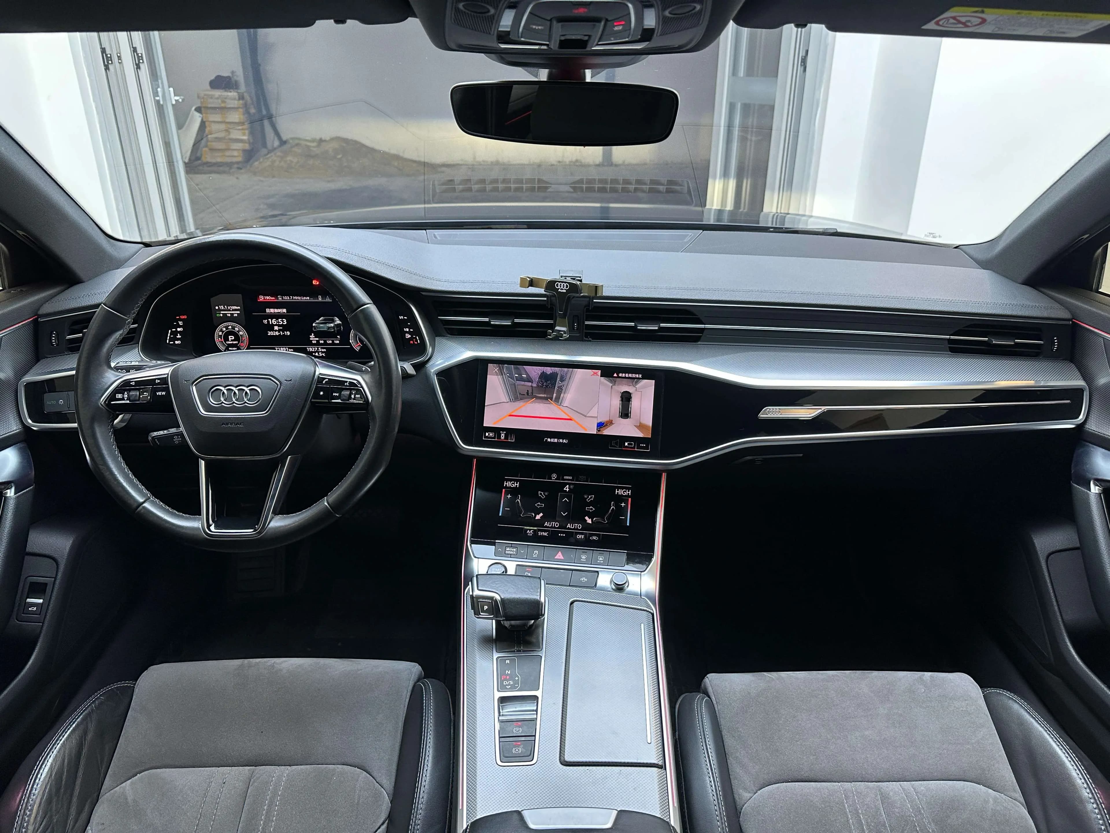 Audi A6L 2021 г. 71124 км. — фото 13