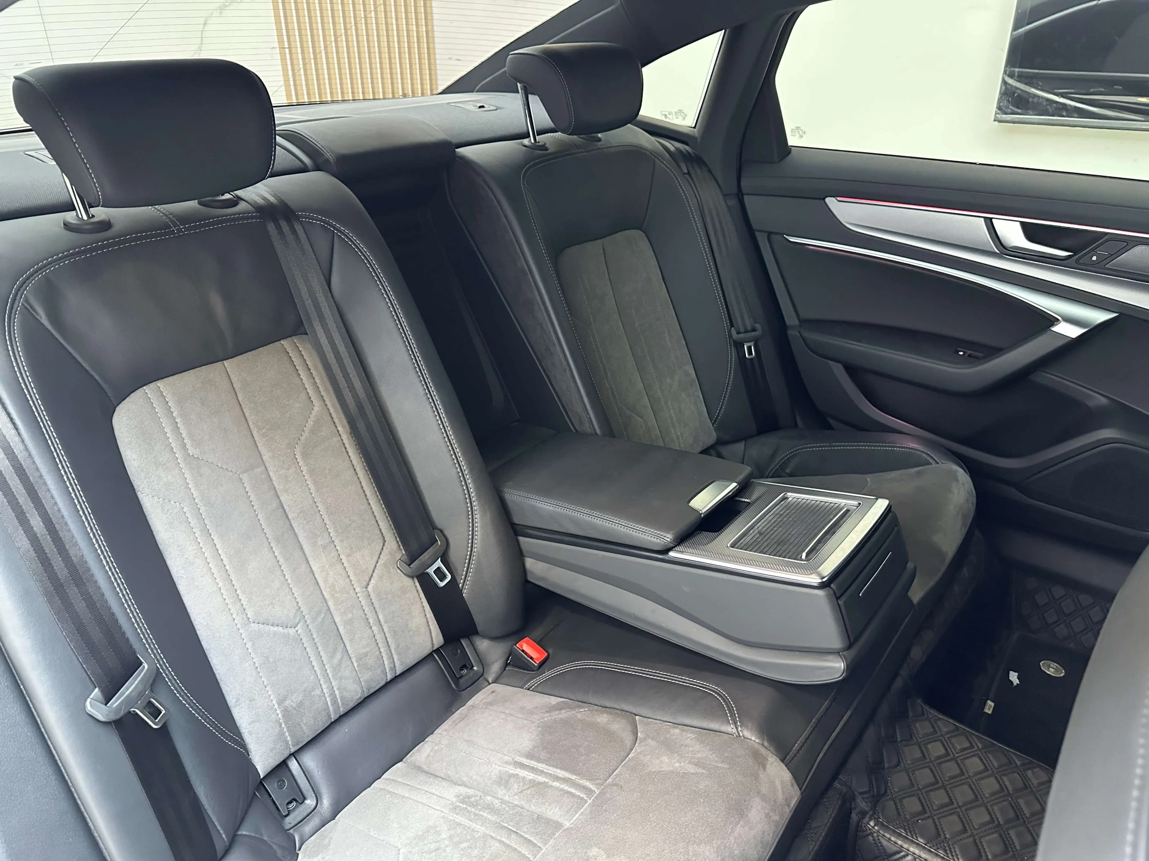 Audi A6L 2021 г. 71124 км. — фото 18