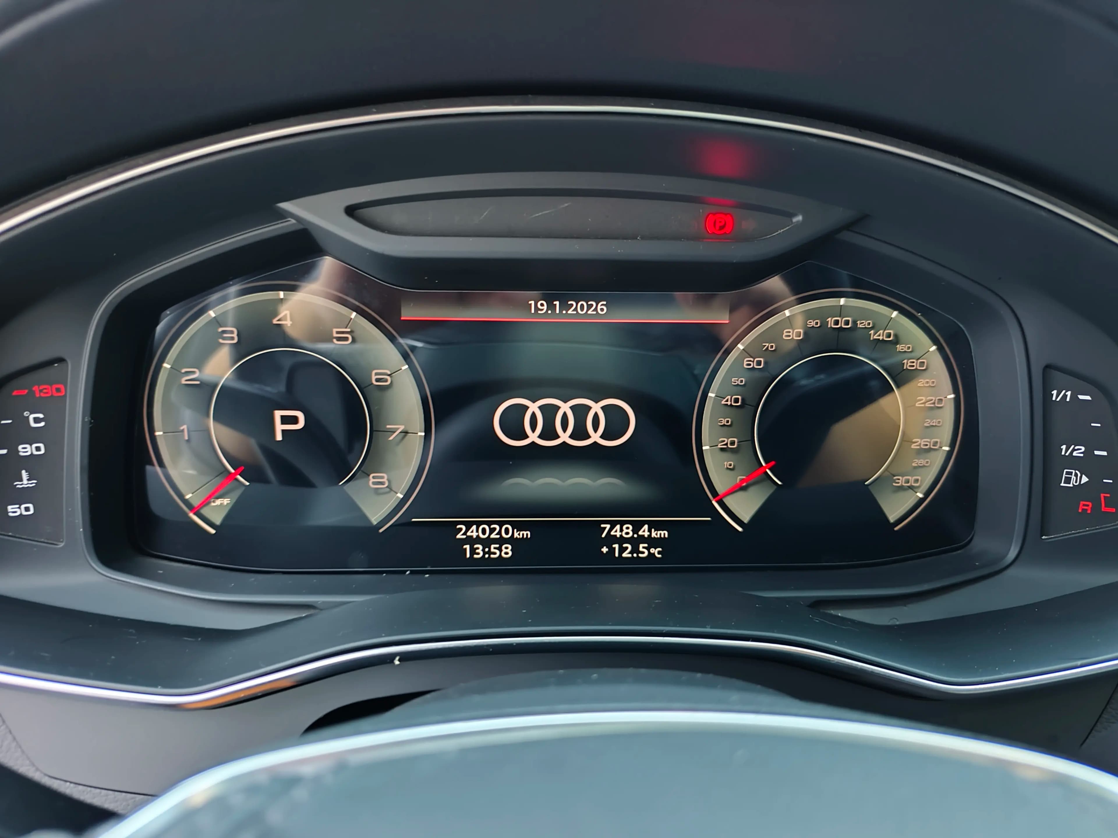 Audi A6L 2023 г. 24000 км. — фото 12