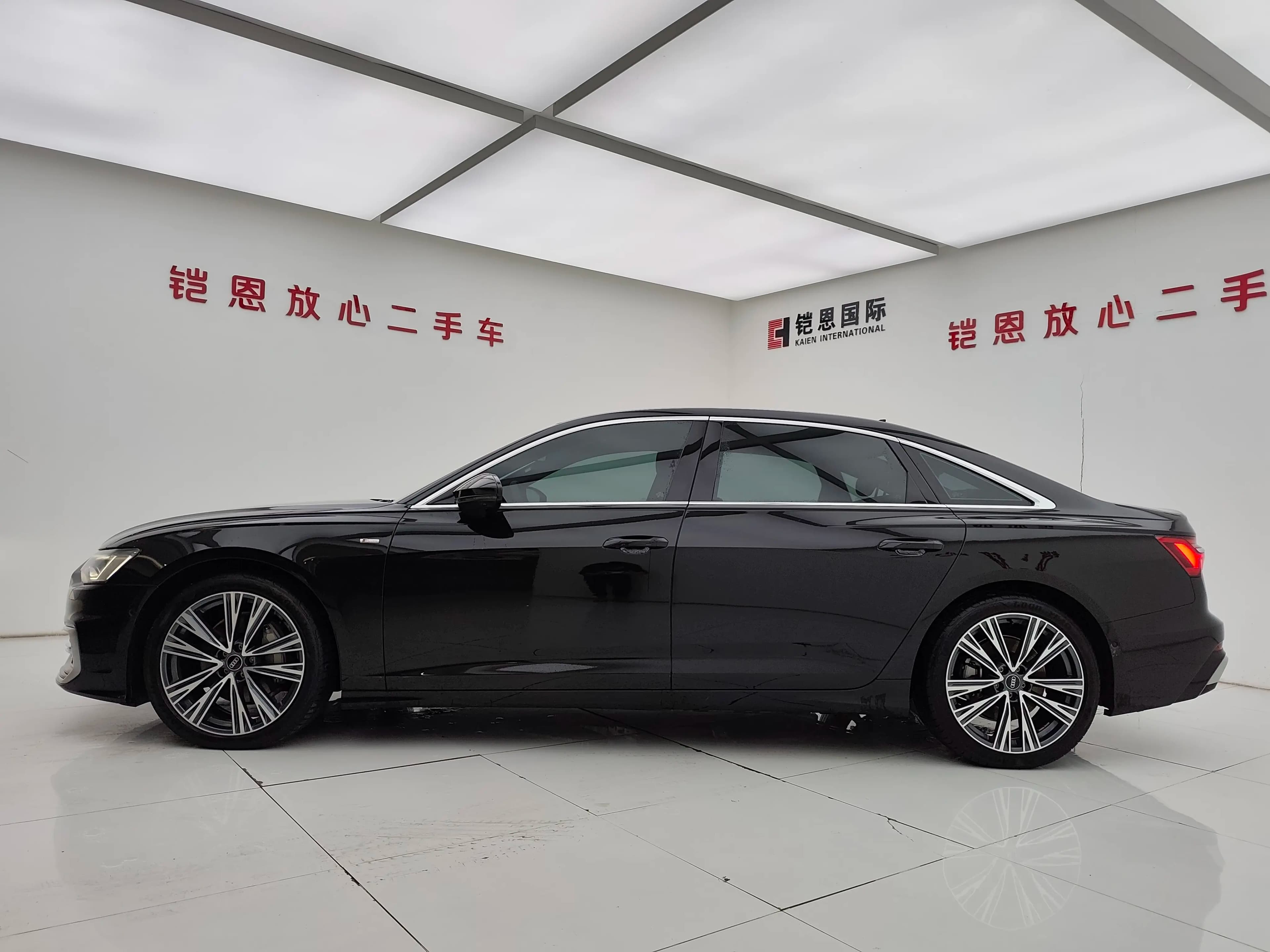 Audi A6L 2023 г. 24000 км. — фото 4