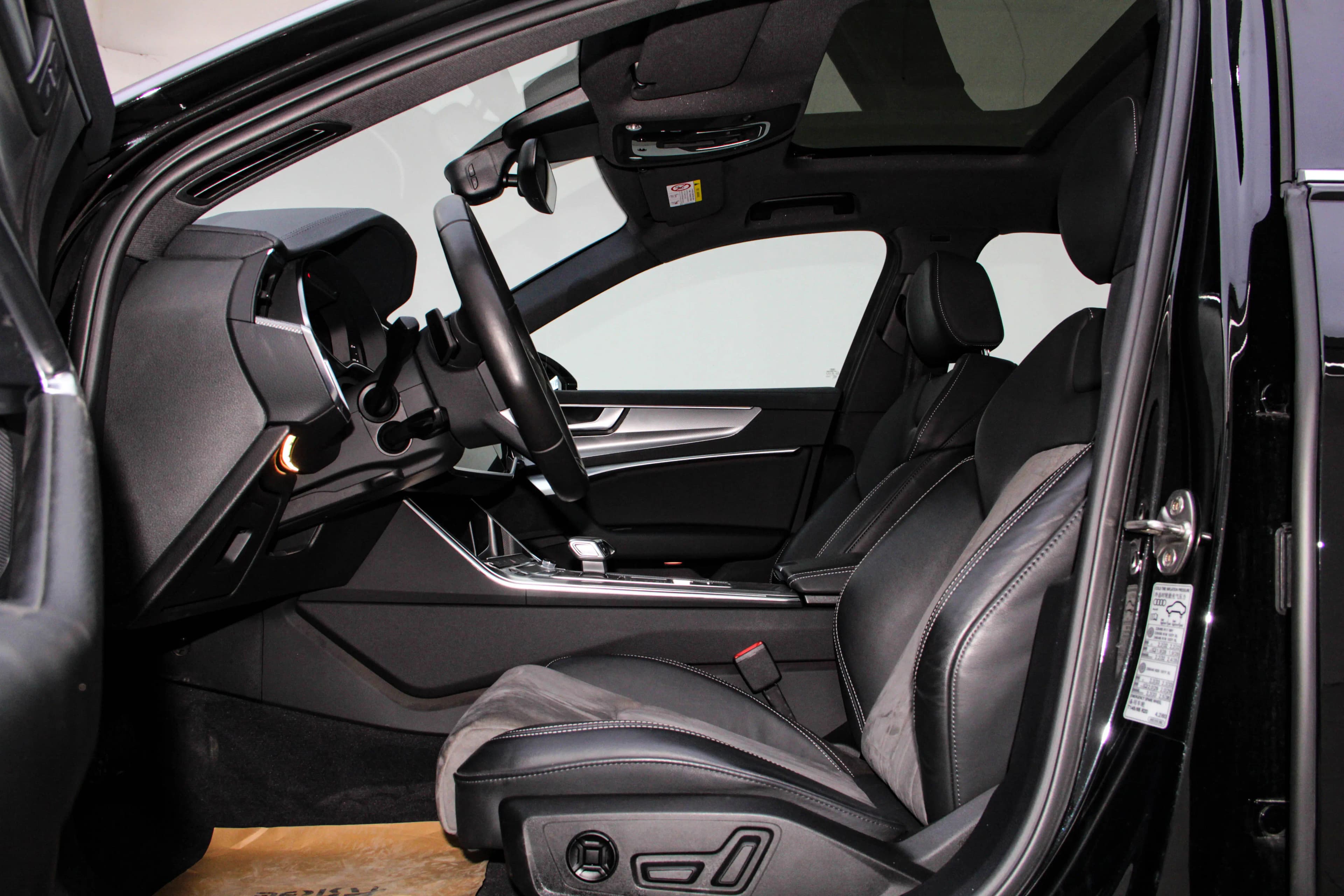 Audi A6L 2022 г. 23000 км. — фото 24