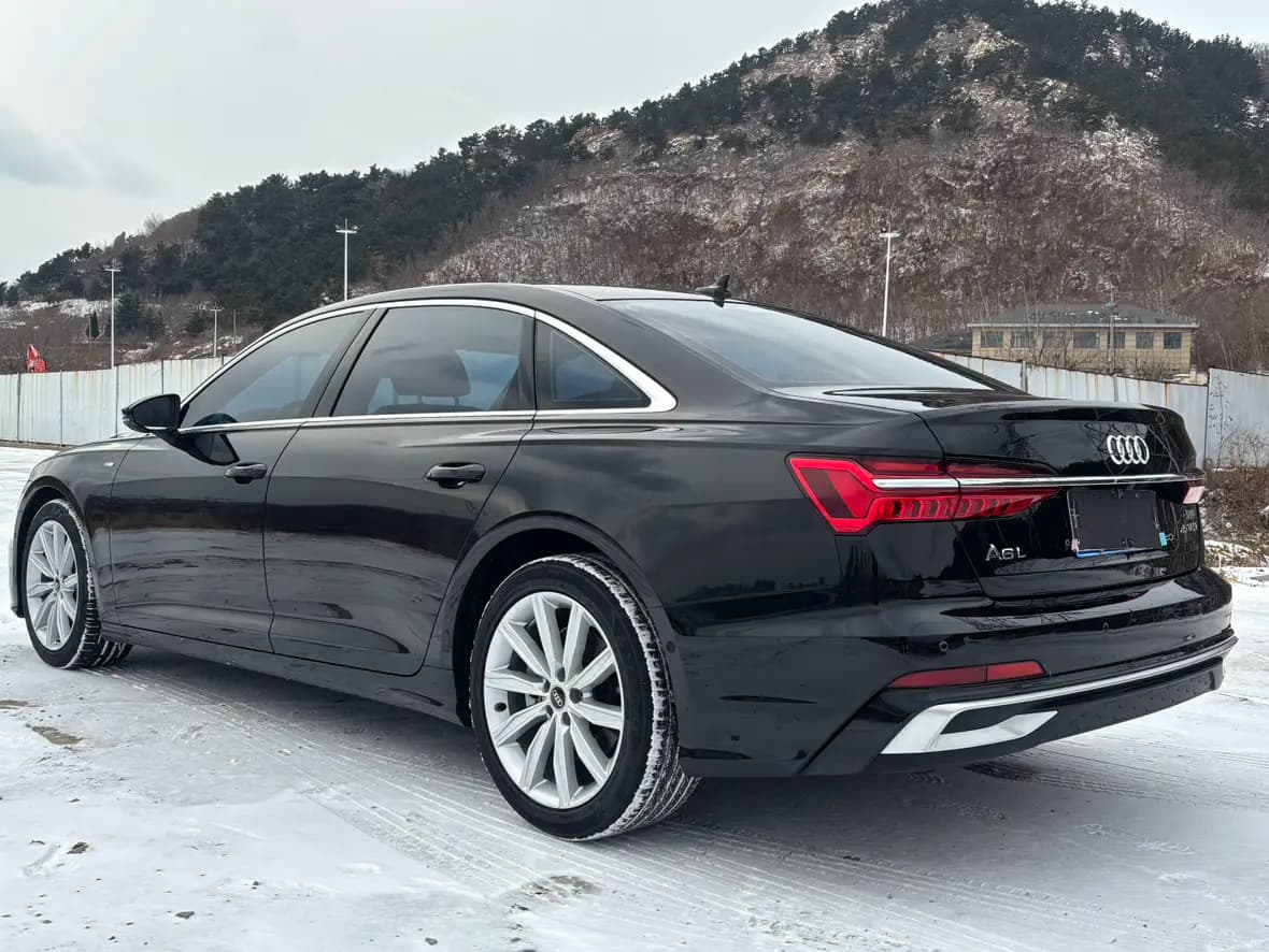 Audi A6L 2023 г. 41000 км. — фото 2