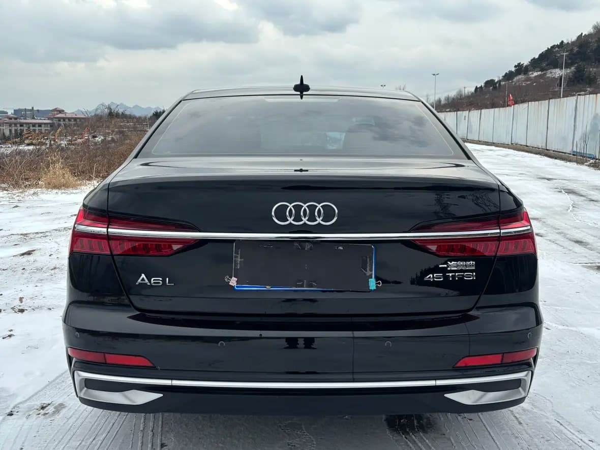 Audi A6L 2023 г. 41000 км. — фото 3