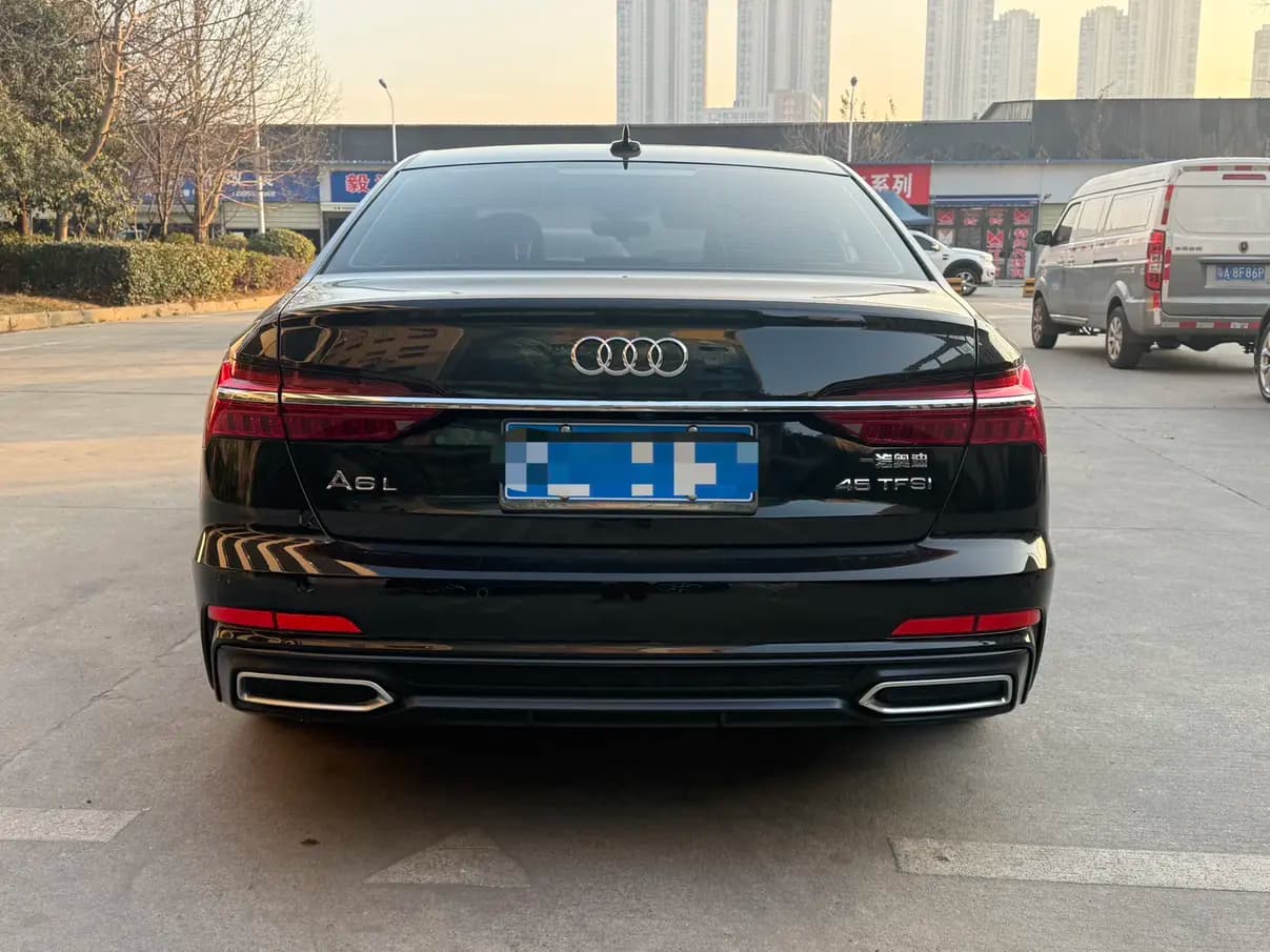 Audi A6L 2021 г. 85080 км. — фото 5