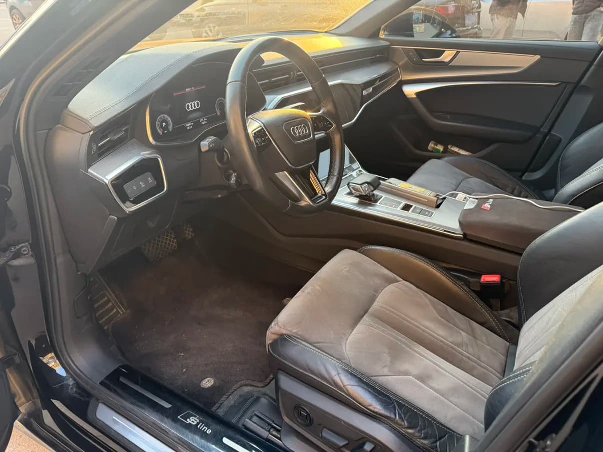 Audi A6L 2021 г. 85080 км. — фото 8