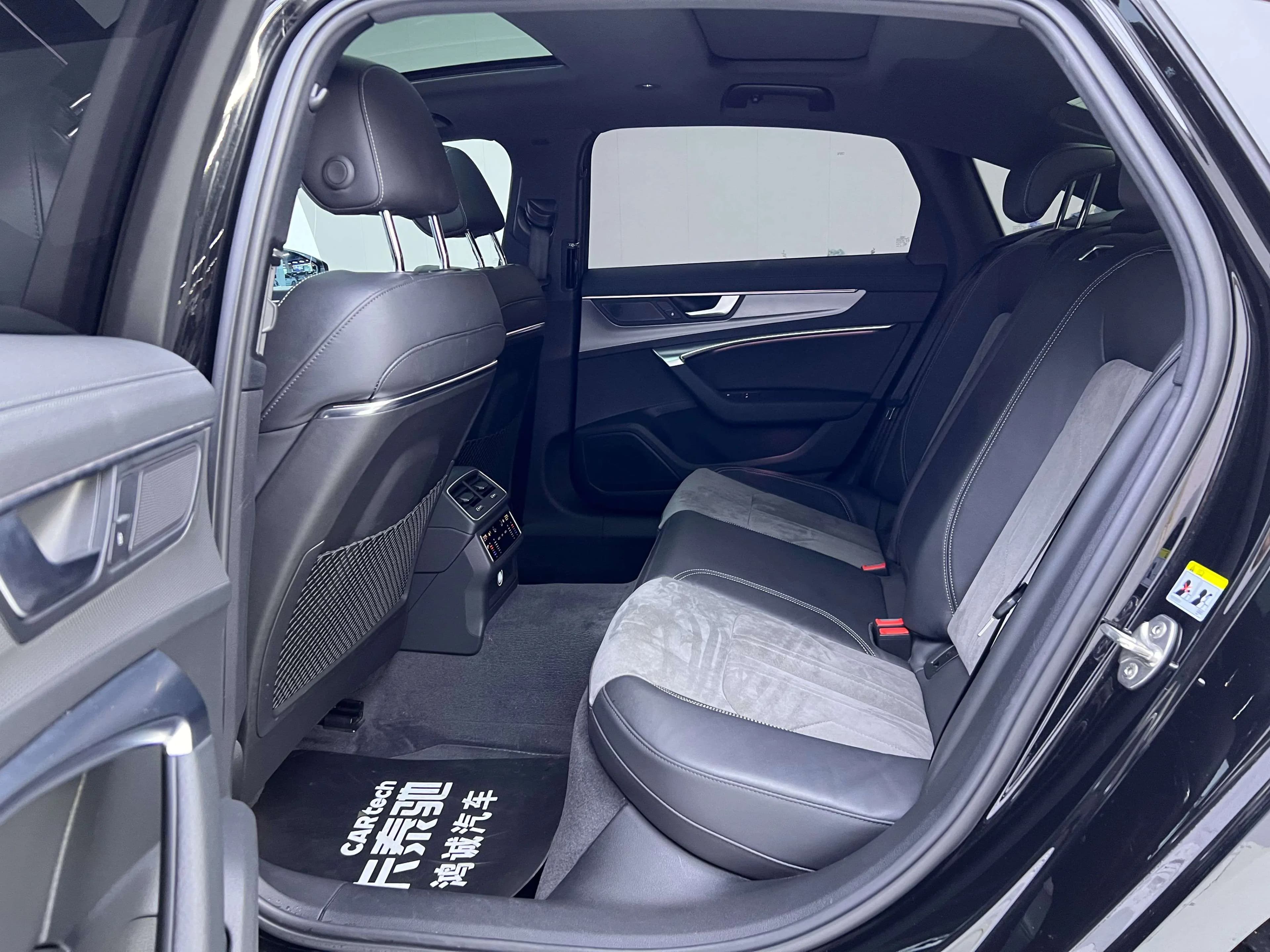 Audi A6L 2022 г. 40000 км. — фото 21