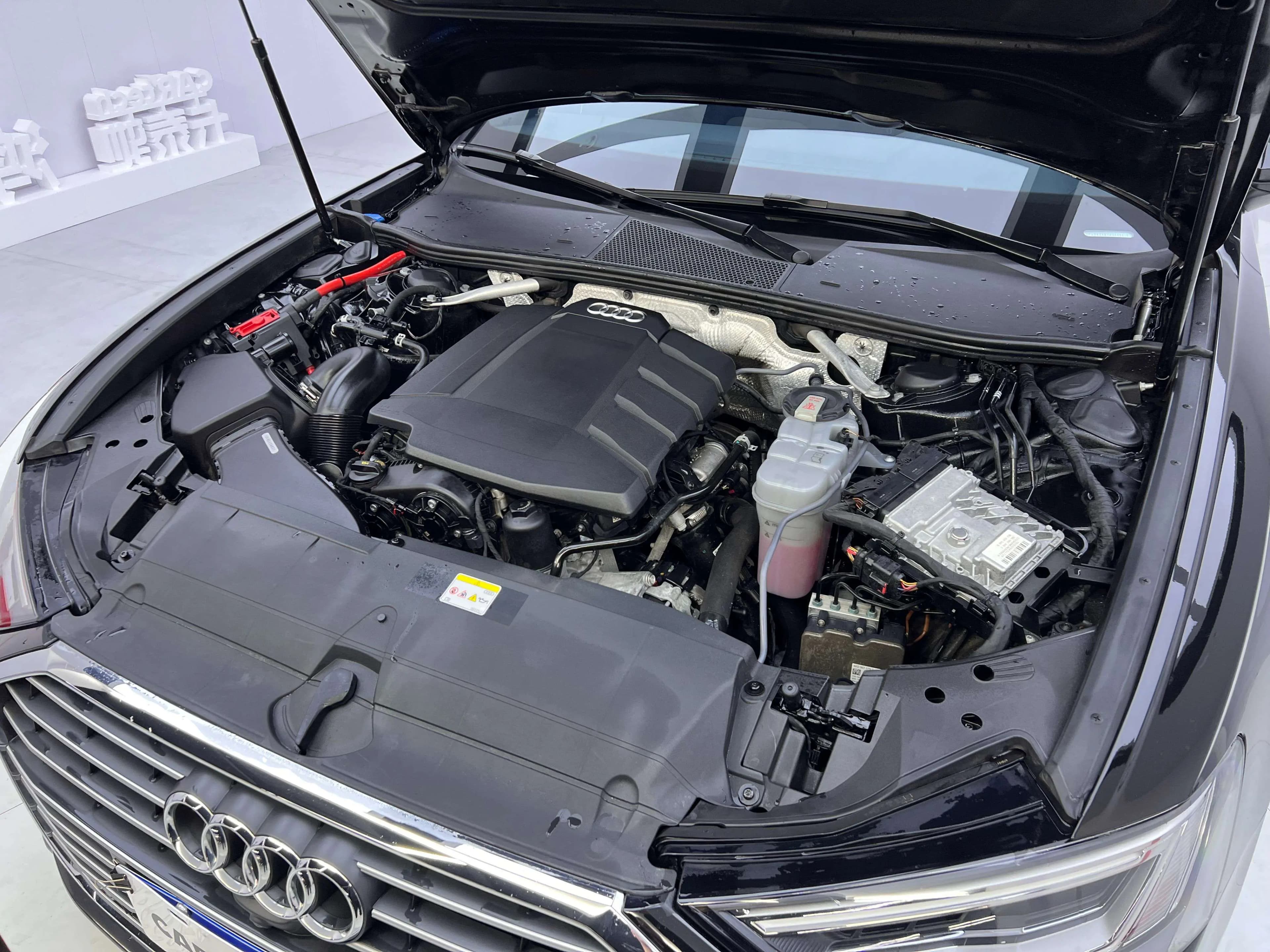 Audi A6L 2022 г. 40000 км. — фото 6