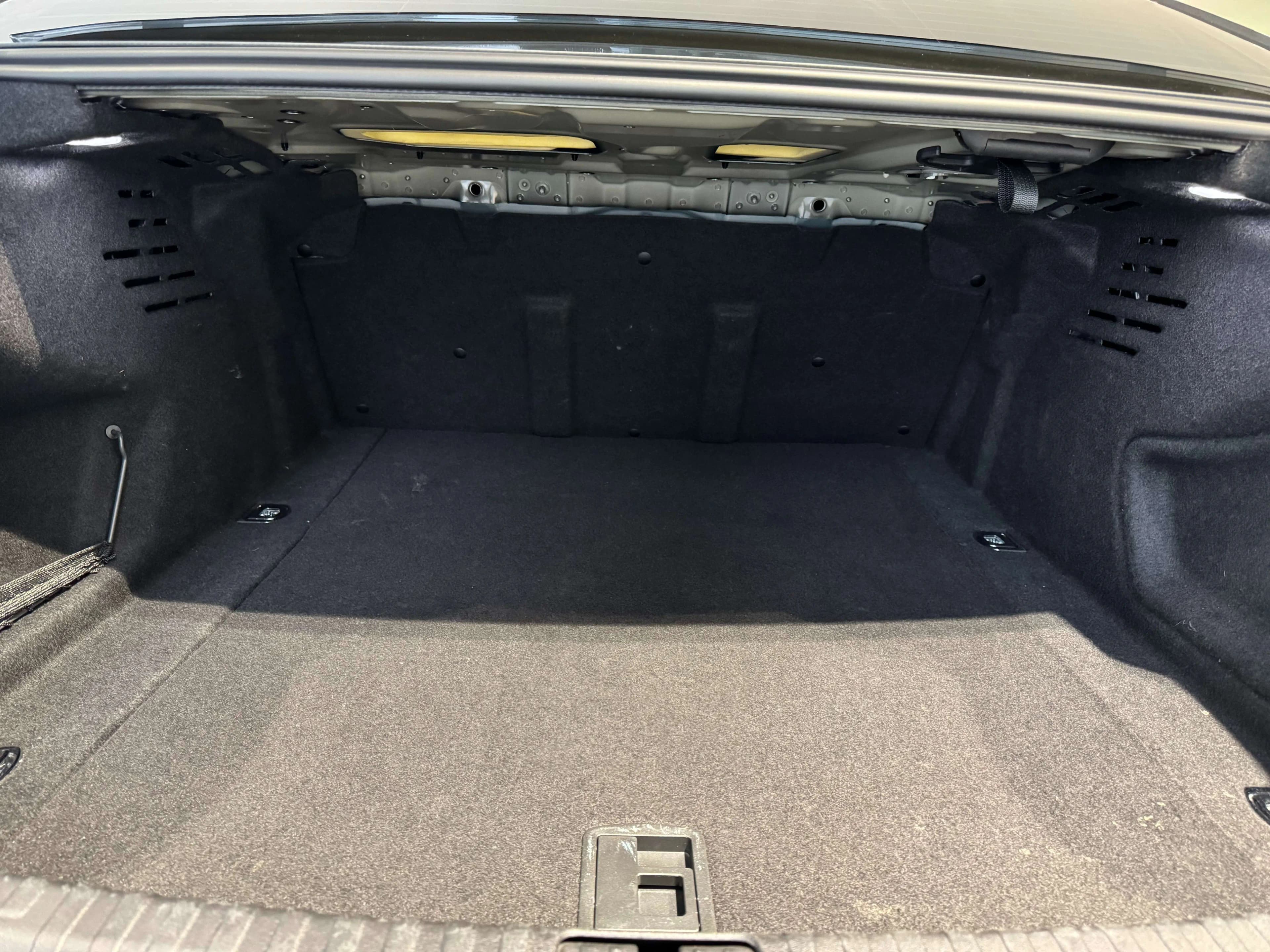 Audi A6L 2025 г. 10000 км. — фото 15