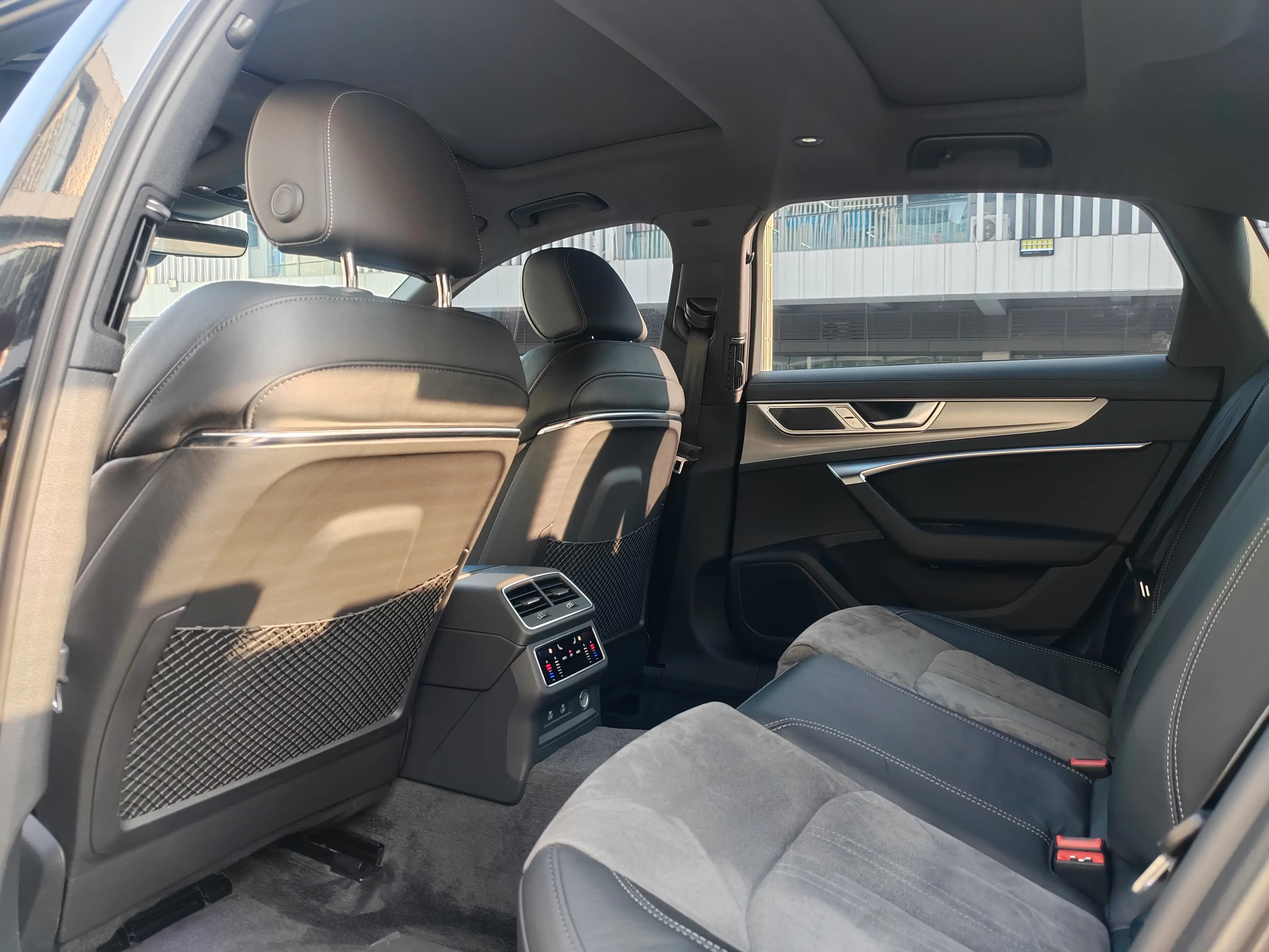 Audi A6L 2023 г. 34000 км. — фото 13