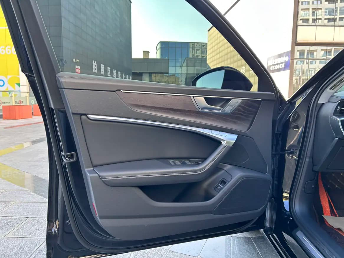 Audi A6L 2023 г. 73000 км. — фото 22