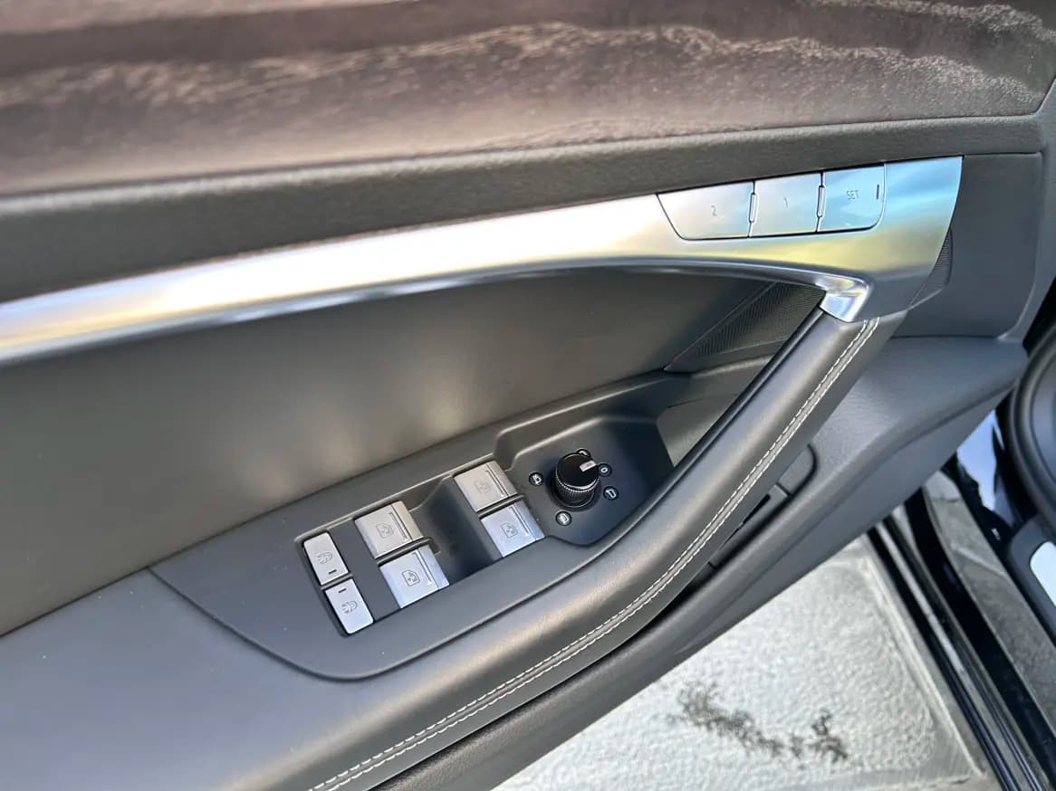 Audi A6L 2023 г. 73000 км. — фото 23