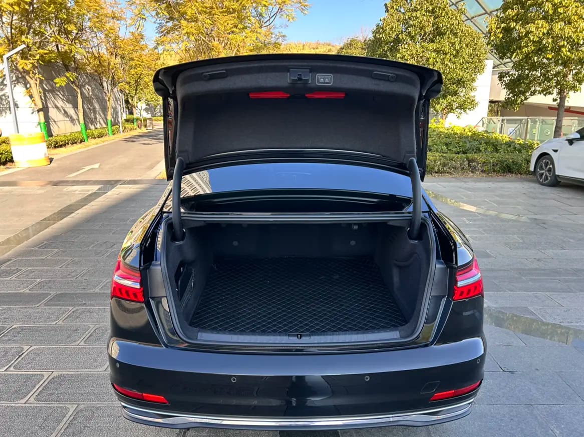 Audi A6L 2023 г. 73000 км. — фото 27