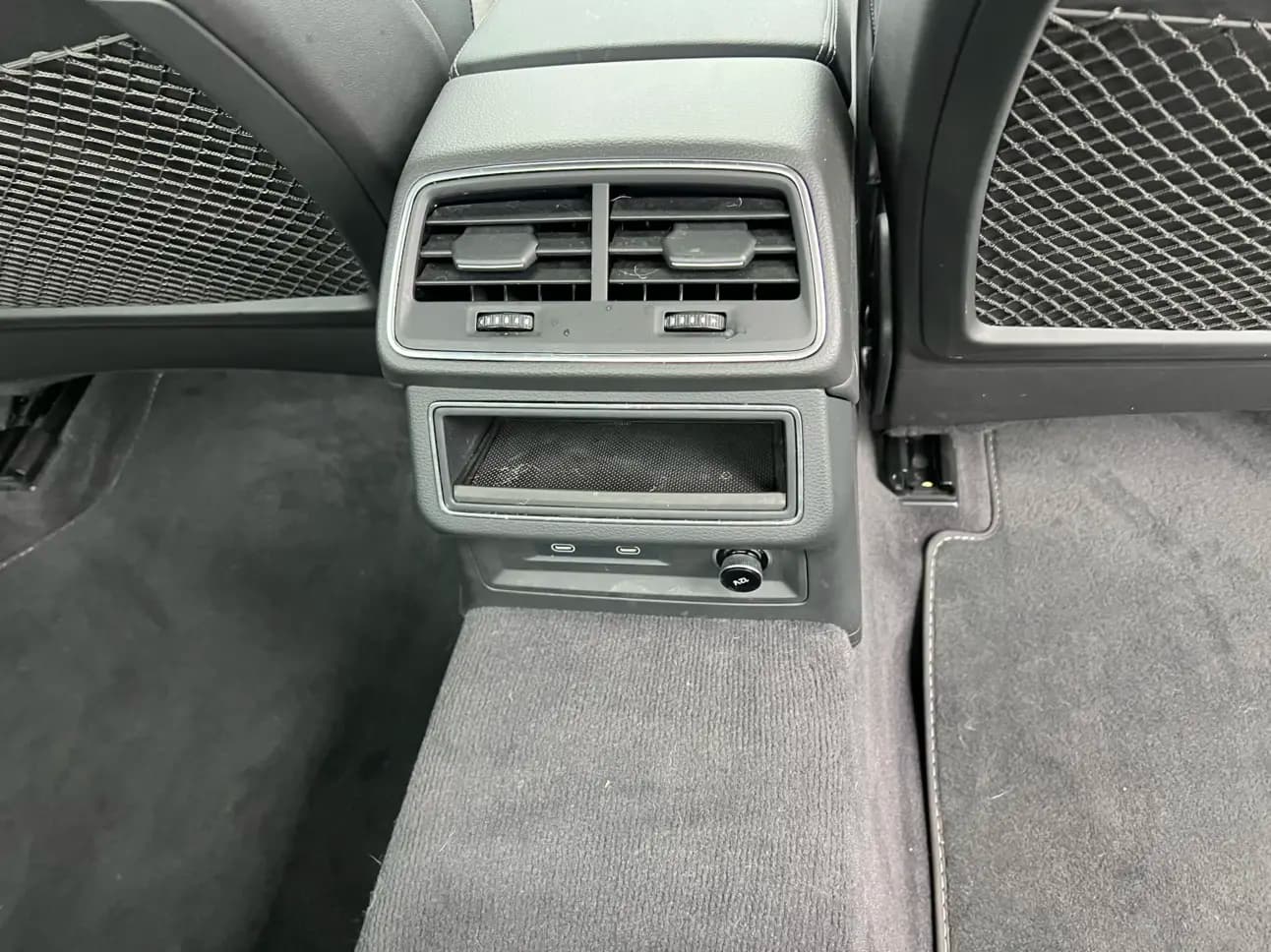 Audi A6L 2025 г. 30000 км. — фото 3