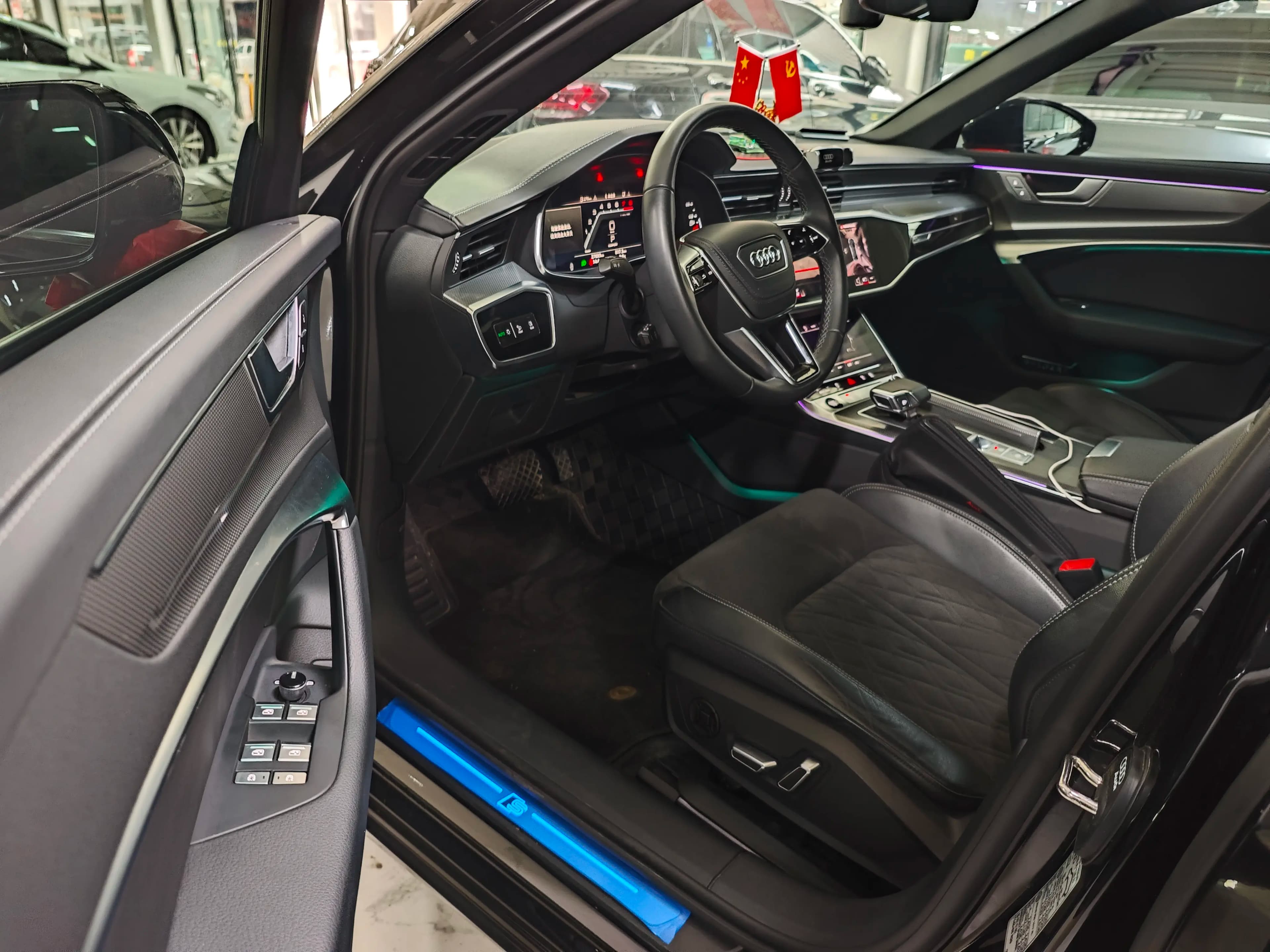 Audi A6L 2025 г. 27000 км. — фото 8