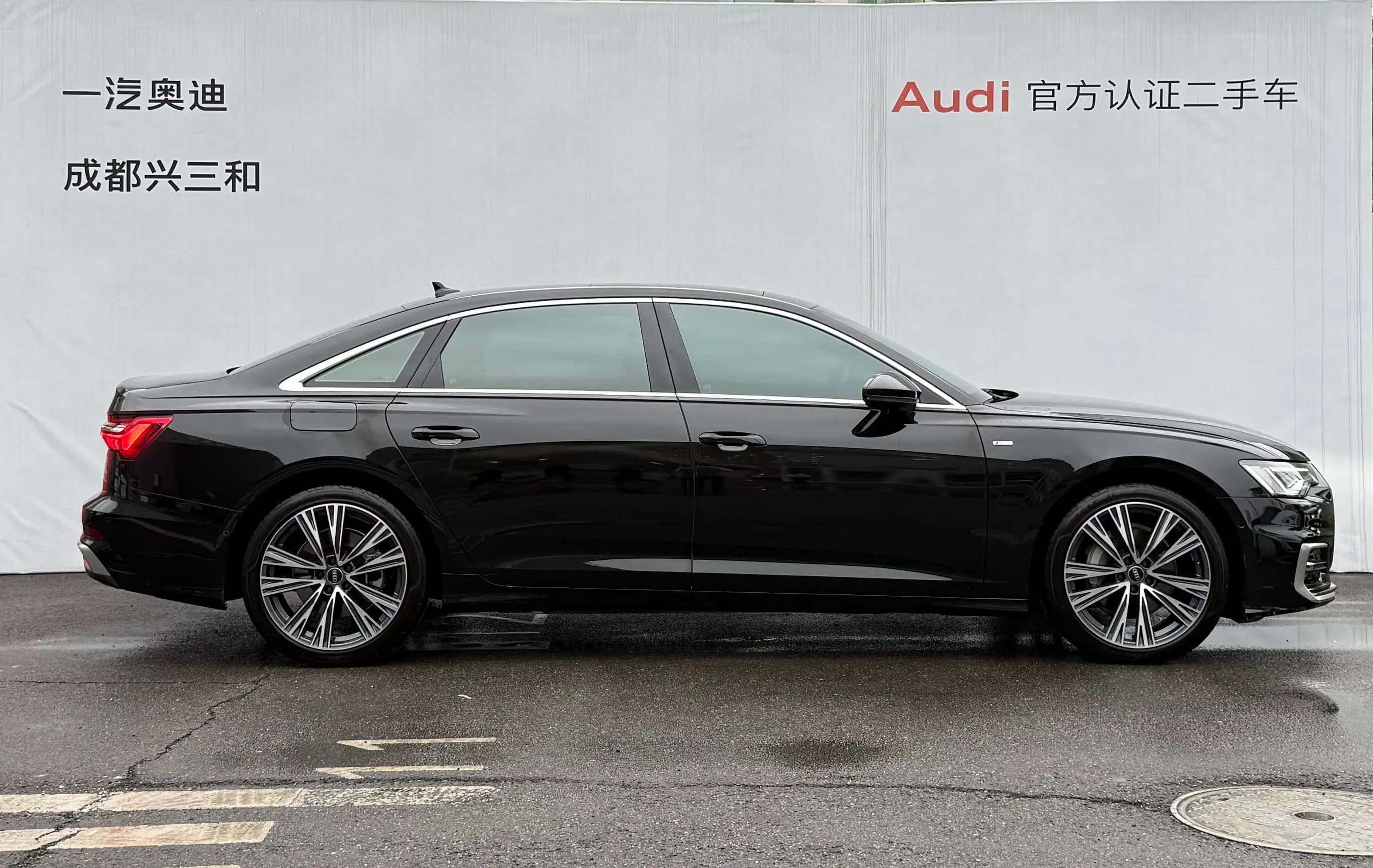 Audi A6L 2024 г. 59400 км. — фото 4