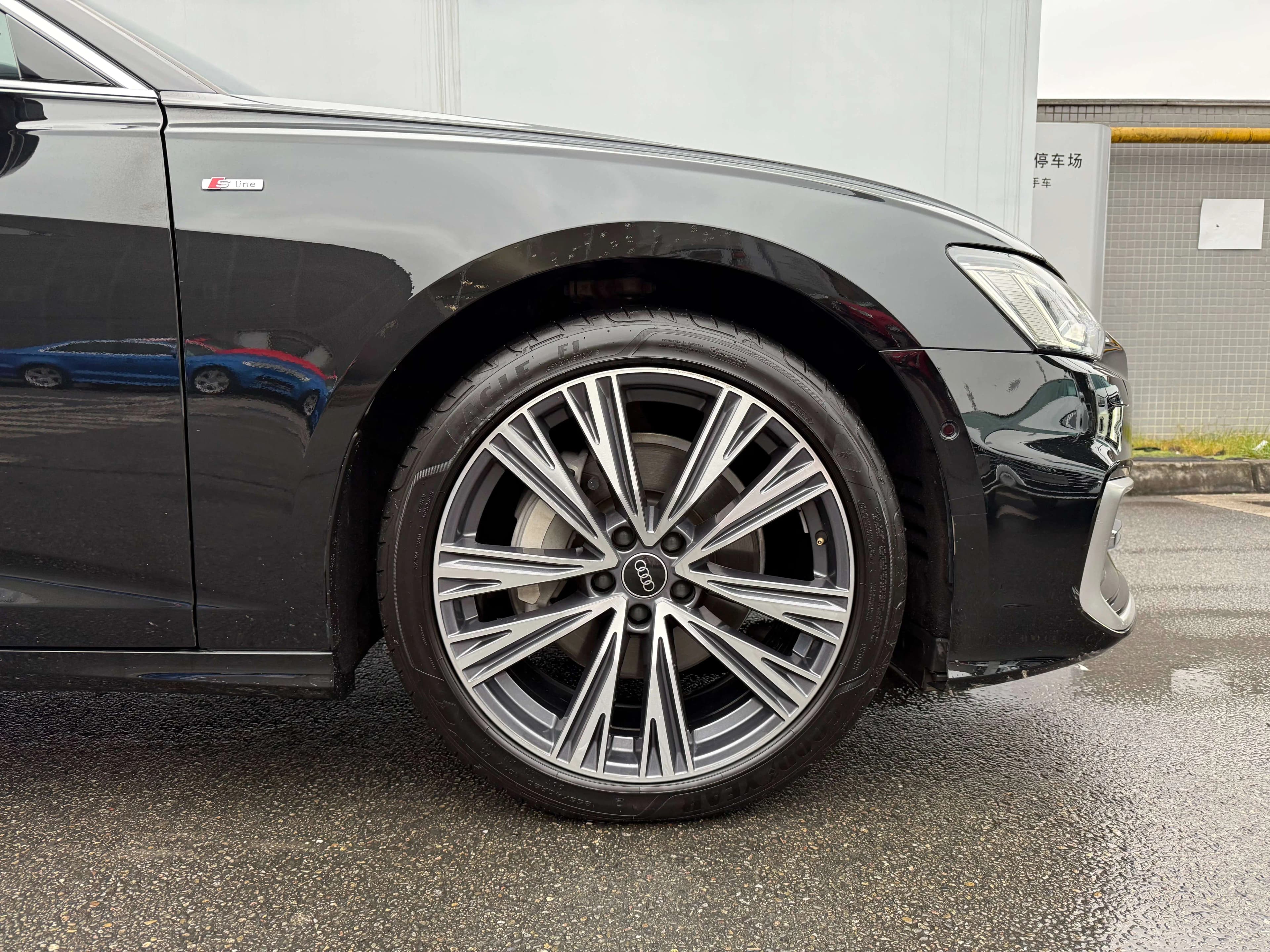 Audi A6L 2024 г. 59400 км. — фото 7