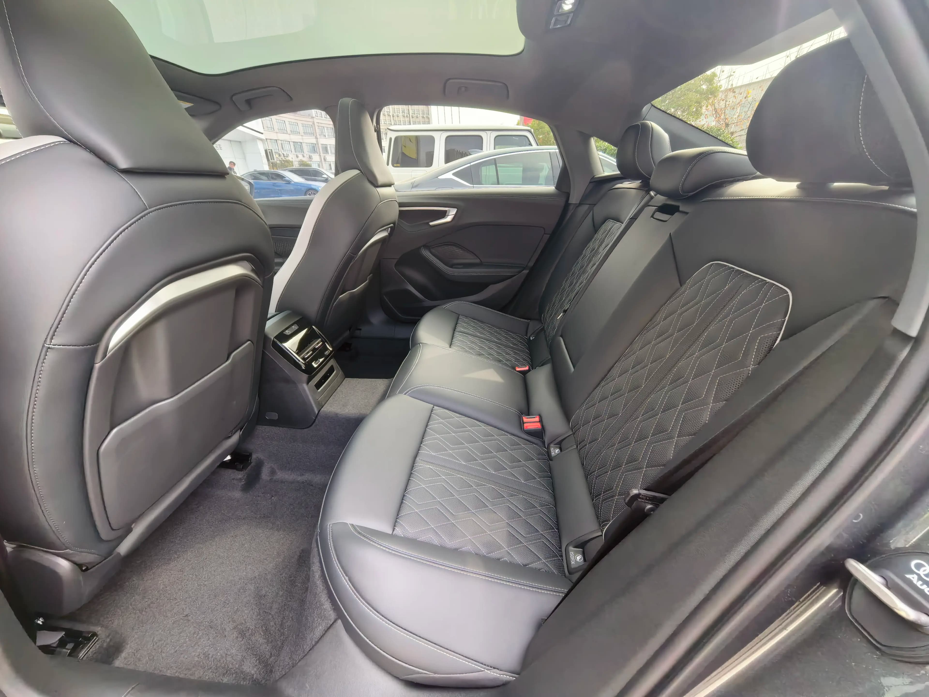 Audi A5L 2025 г. 1638 км. — фото 7