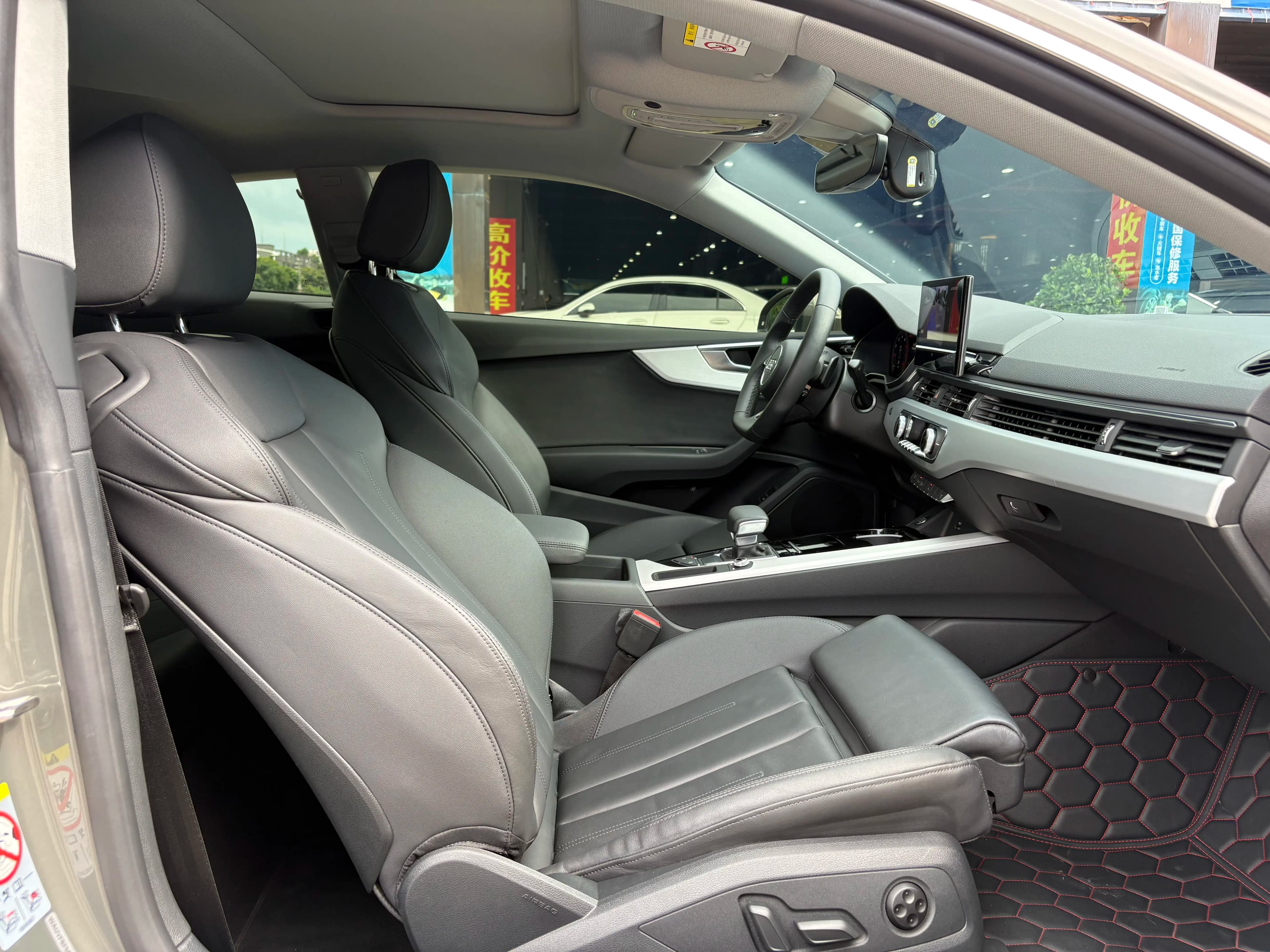 Audi A5 2024 г. 29113 км. — фото 16