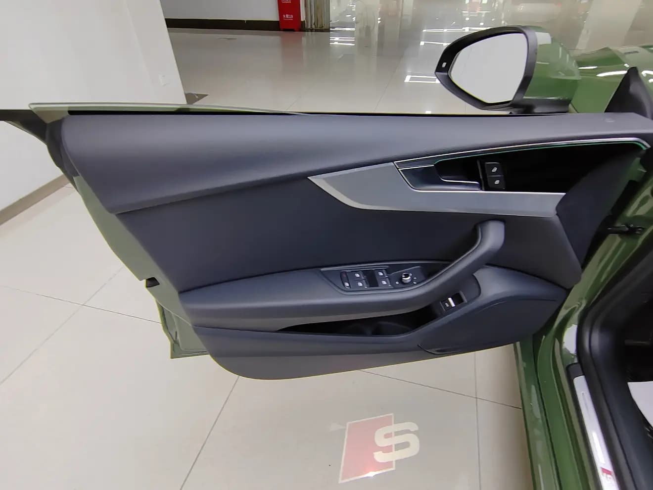 Audi A5 2023 г. 32118 км. — фото 4