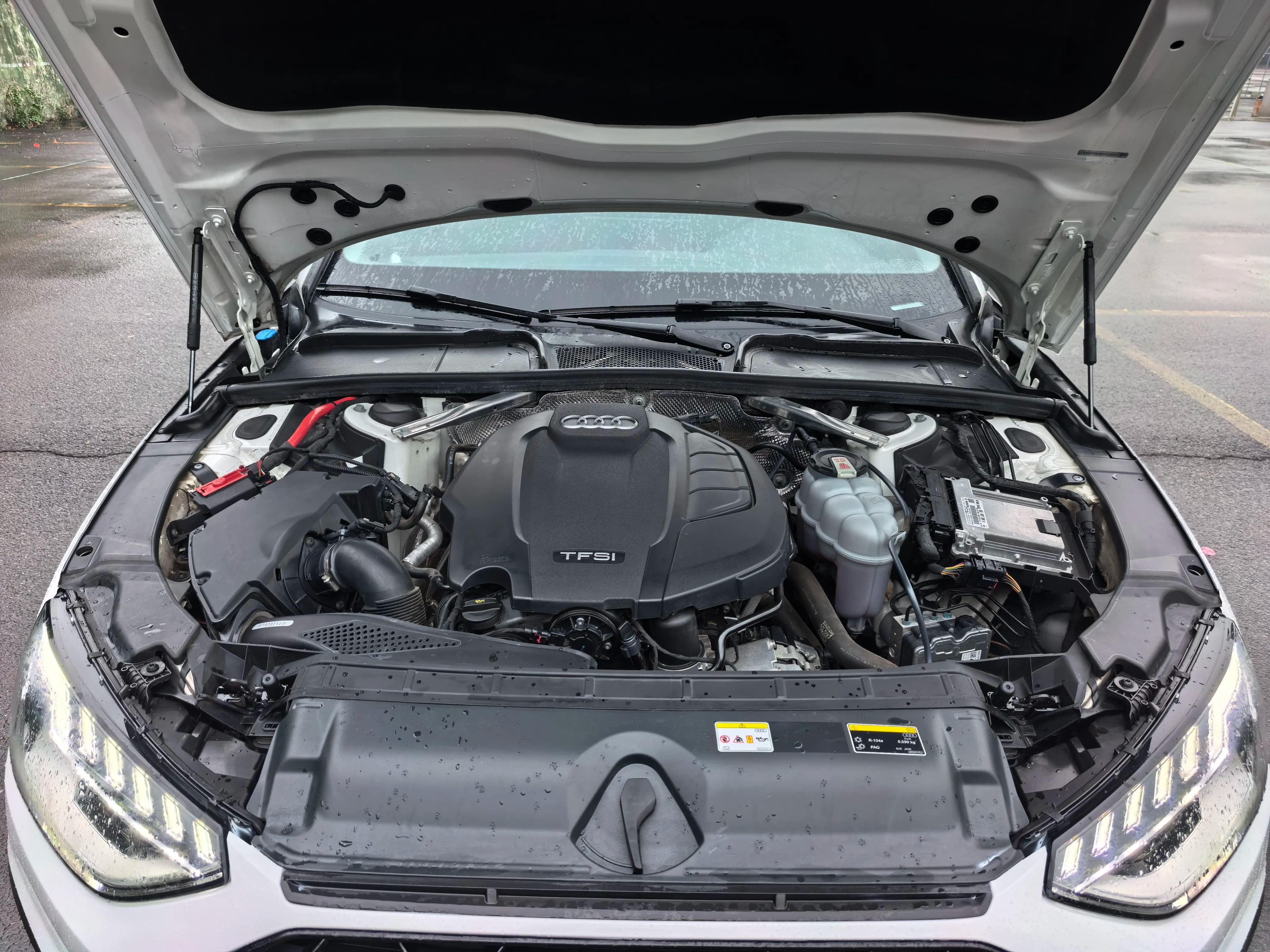 Audi A4L 2022 г. 51936 км. — фото 7