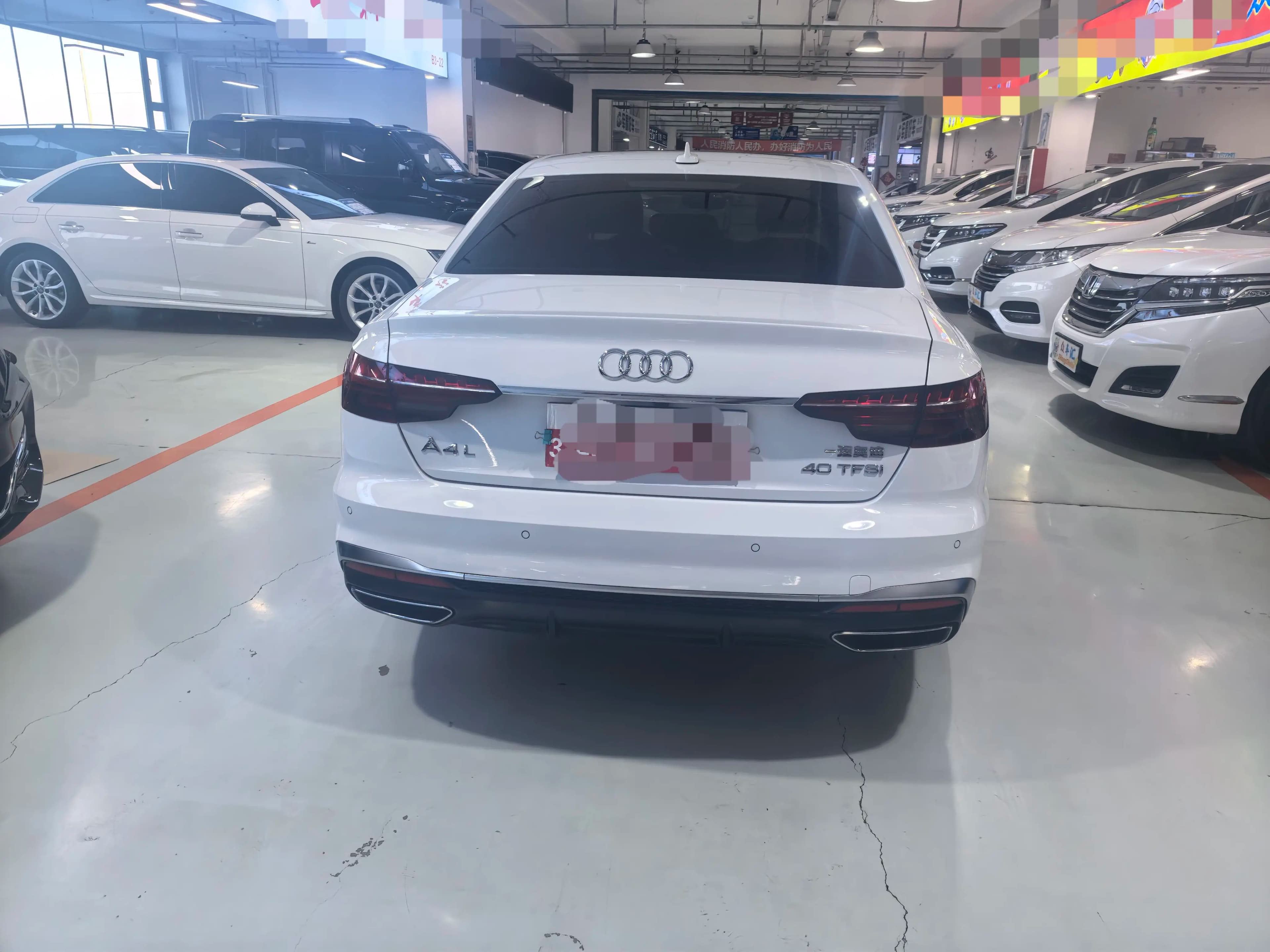 Audi A4L 2021 г. 42017 км. — фото 2