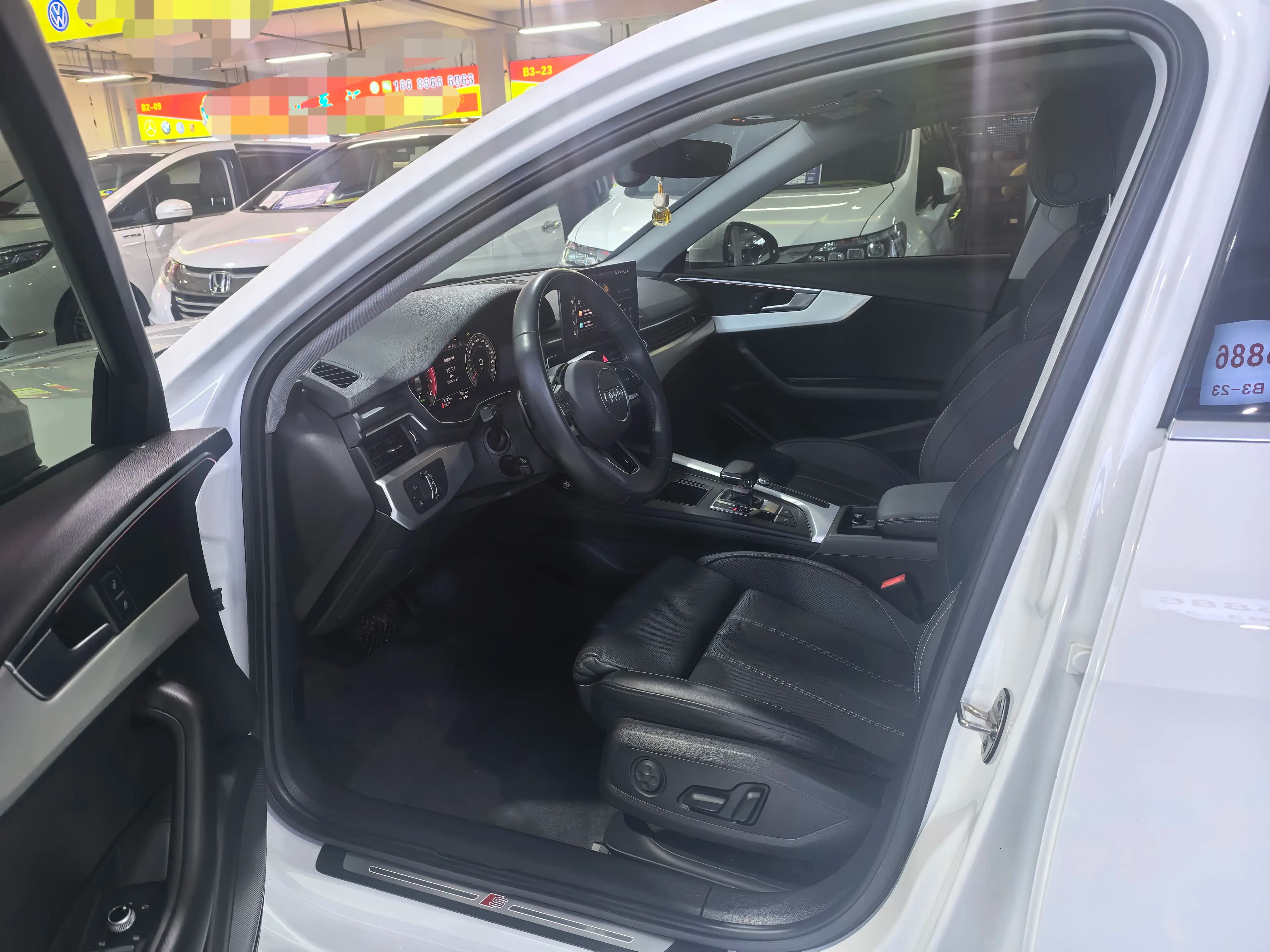 Audi A4L 2021 г. 42017 км. — фото 7