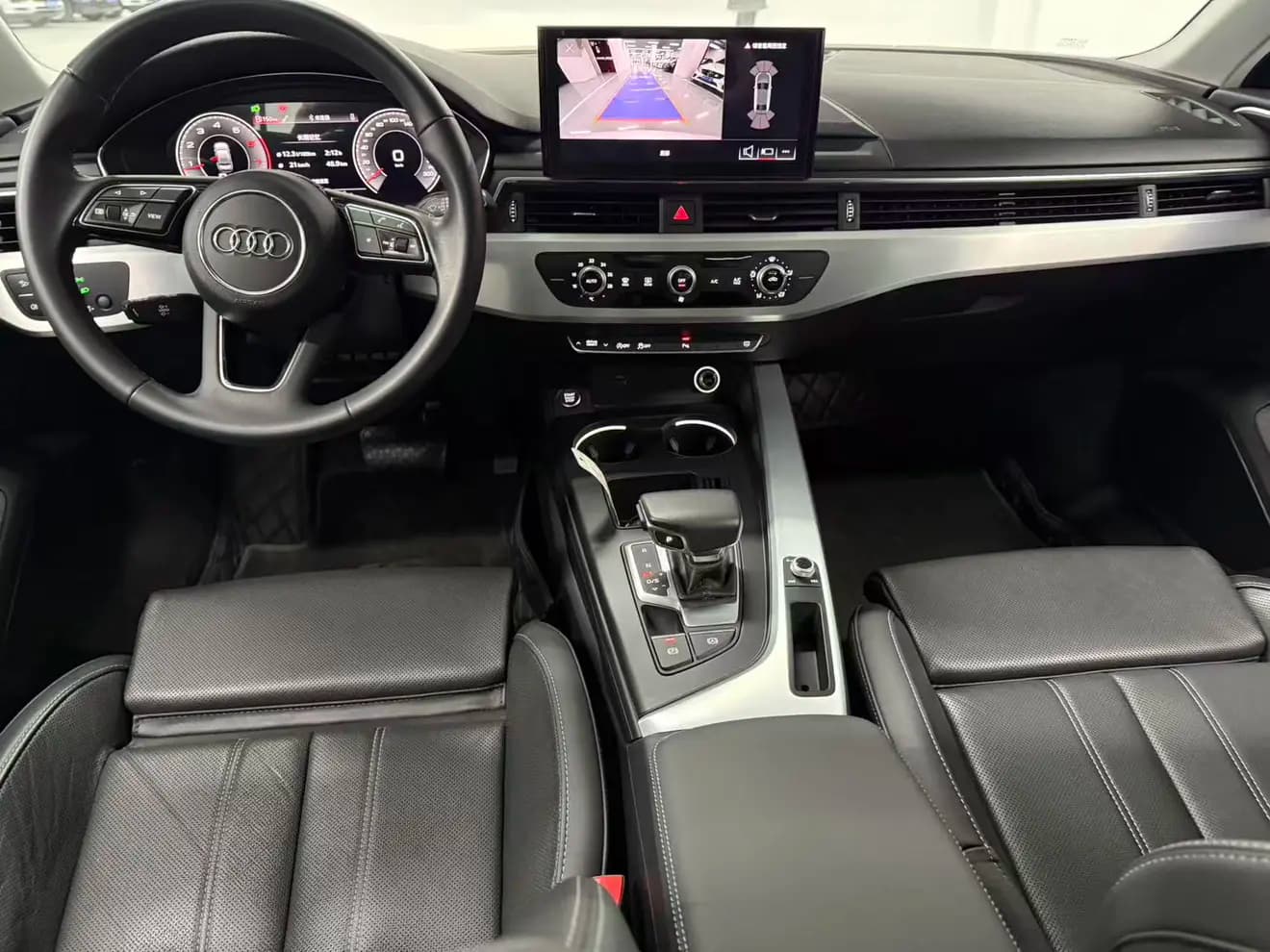 Audi A4L 2024 г. 19135 км. — фото 9