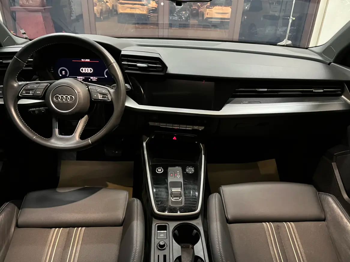 Audi A3 2022 г. 35099 км. — фото 8