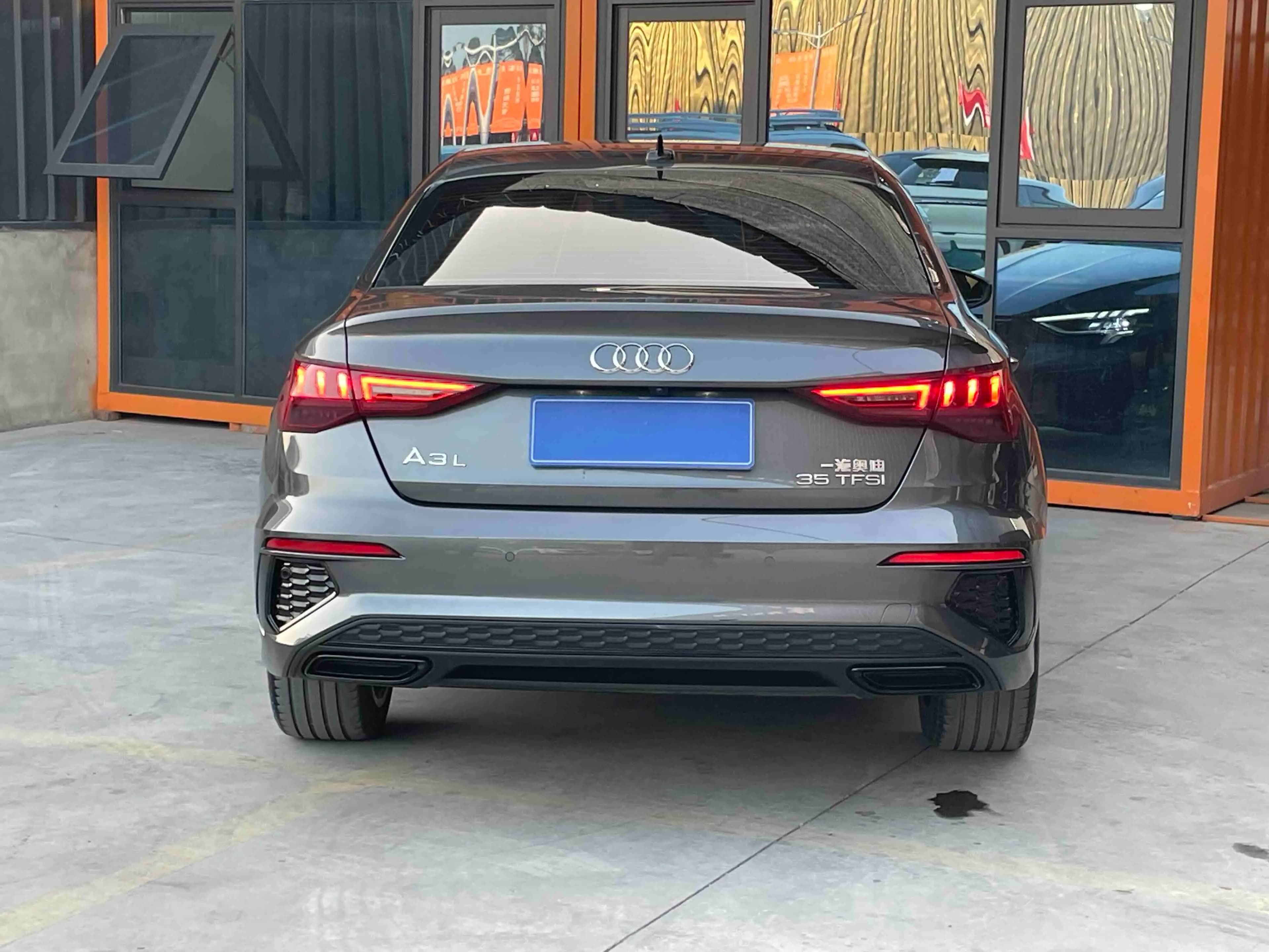 Audi A3 2023 г. 68109 км. — фото 5