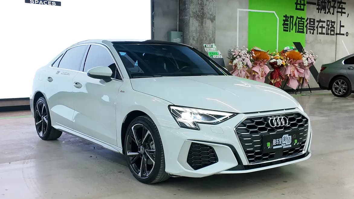 Audi A3 2021 г. 51117 км. — фото 3