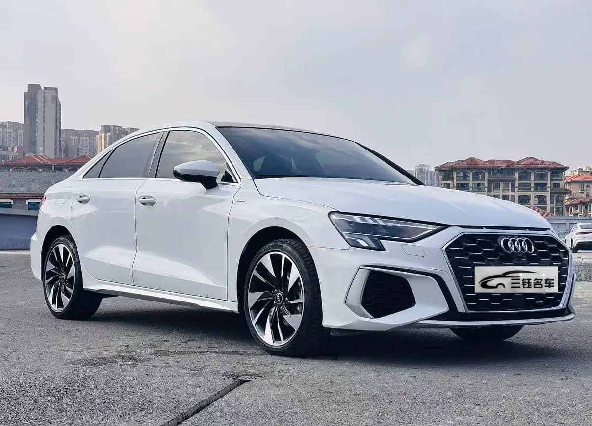 Audi A3 2023 г. 14121 км. — фото 2