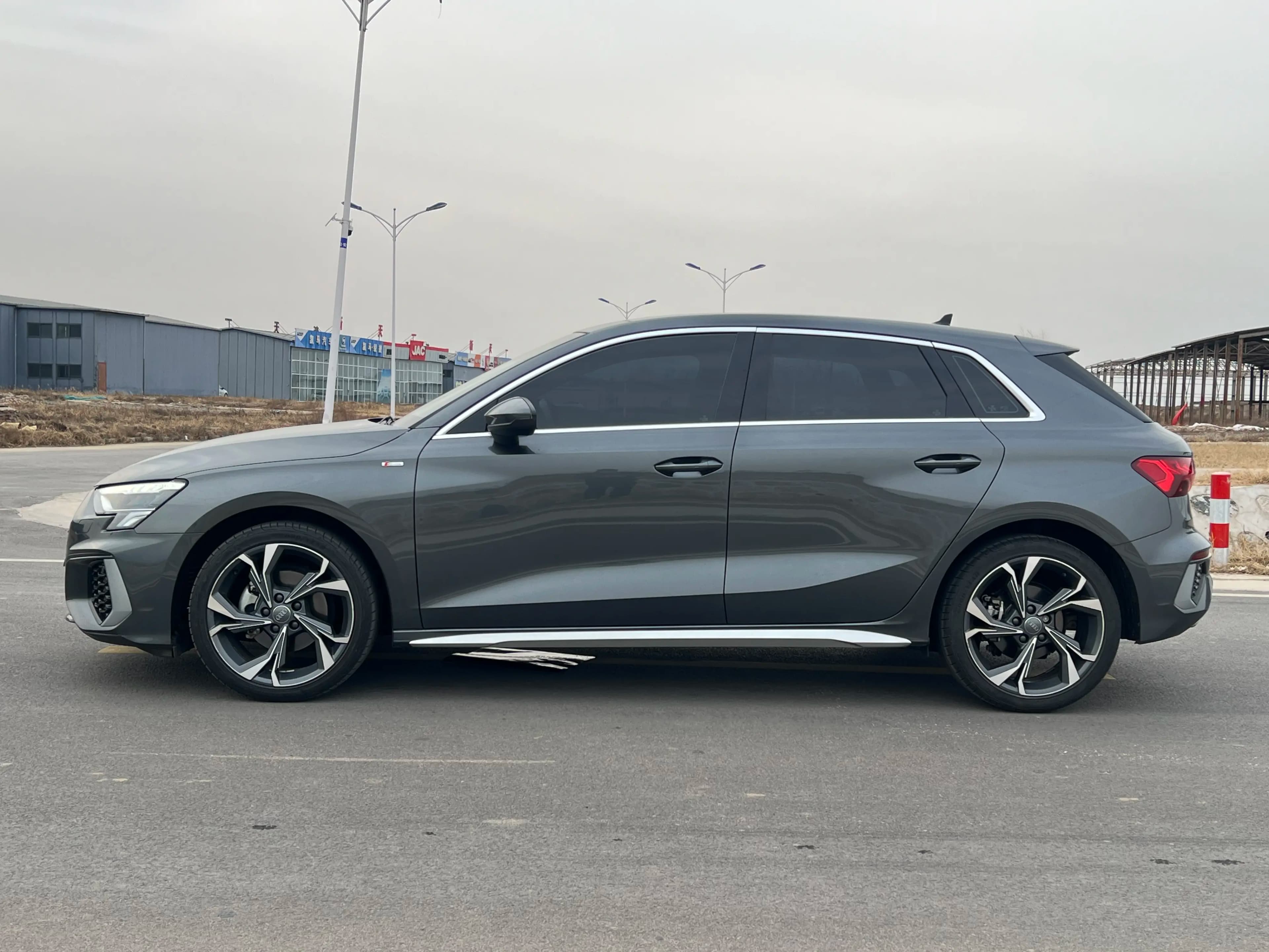 Audi A3 2021 г. 27539 км. — фото 3