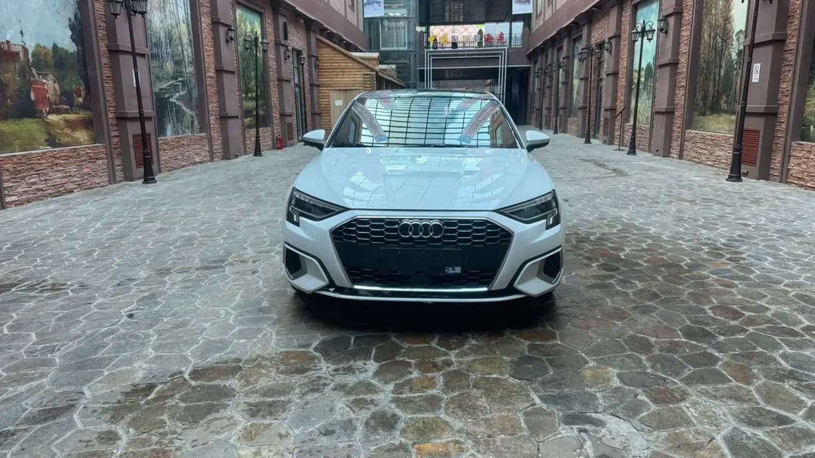 Audi A3 2022 г. 54030 км. — фото 2